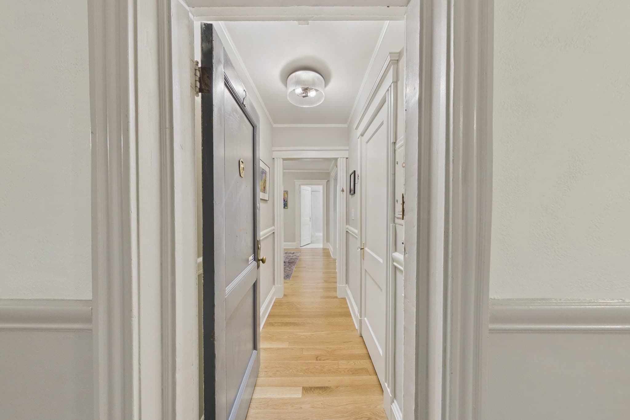 Condominium at 43 Linnaean # 2A, Cambridge MA 02138, Cambridge, photo 2 of 40