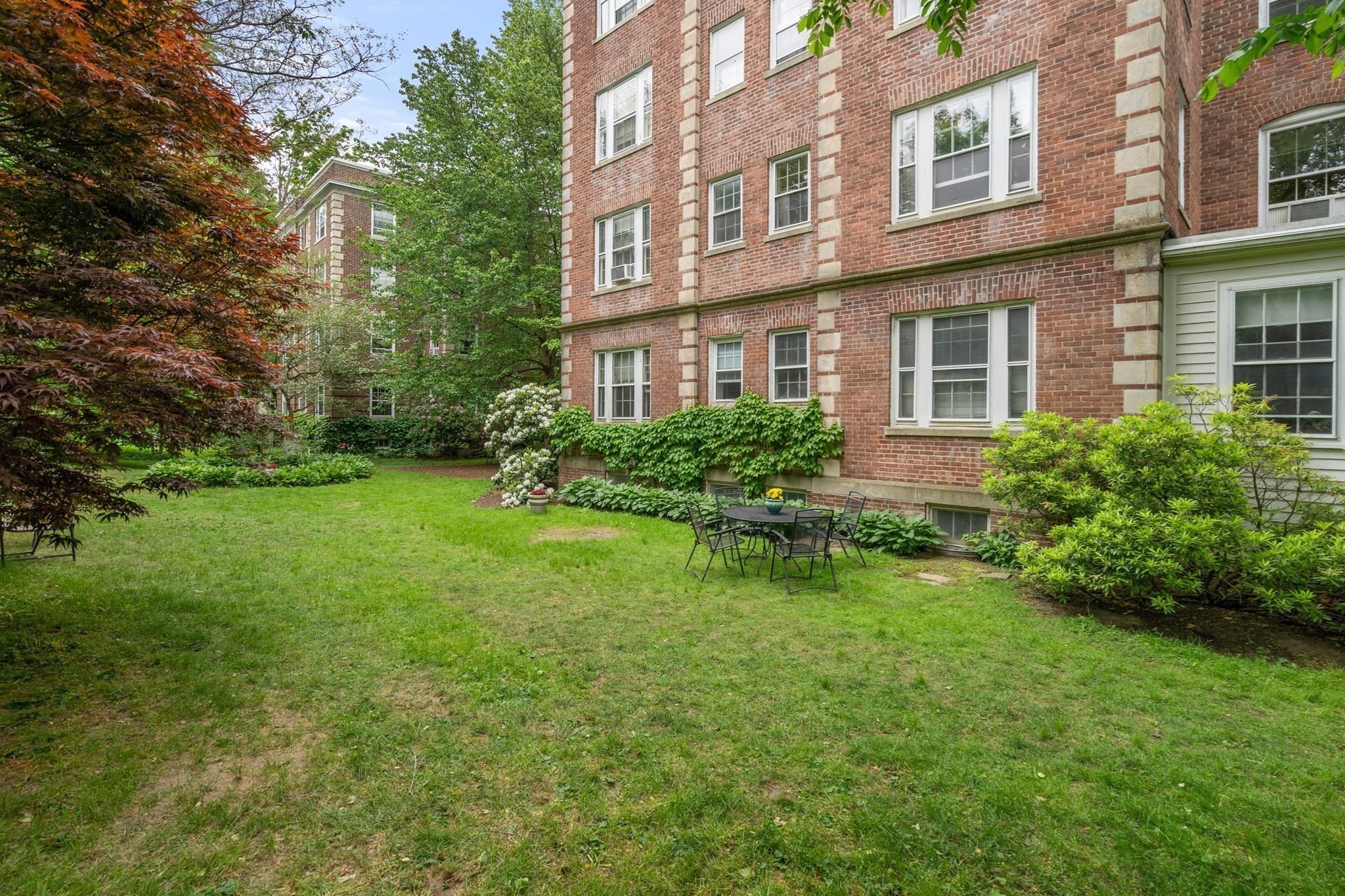 Condominium at 43 Linnaean # 2A, Cambridge MA 02138, Cambridge, photo 38 of 40
