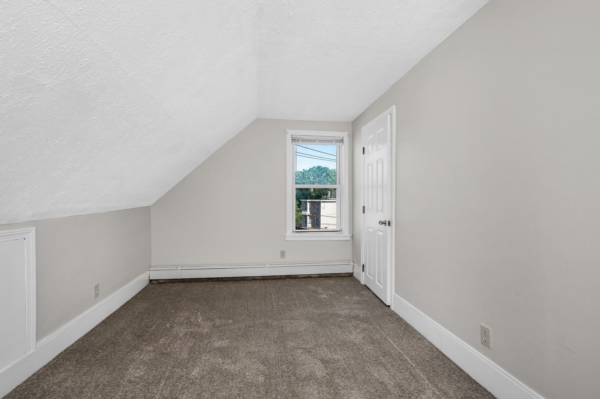 5-9 Family at 3-13 Agawam St., Lowell MA 01852, Lowell, photo 15 of 32