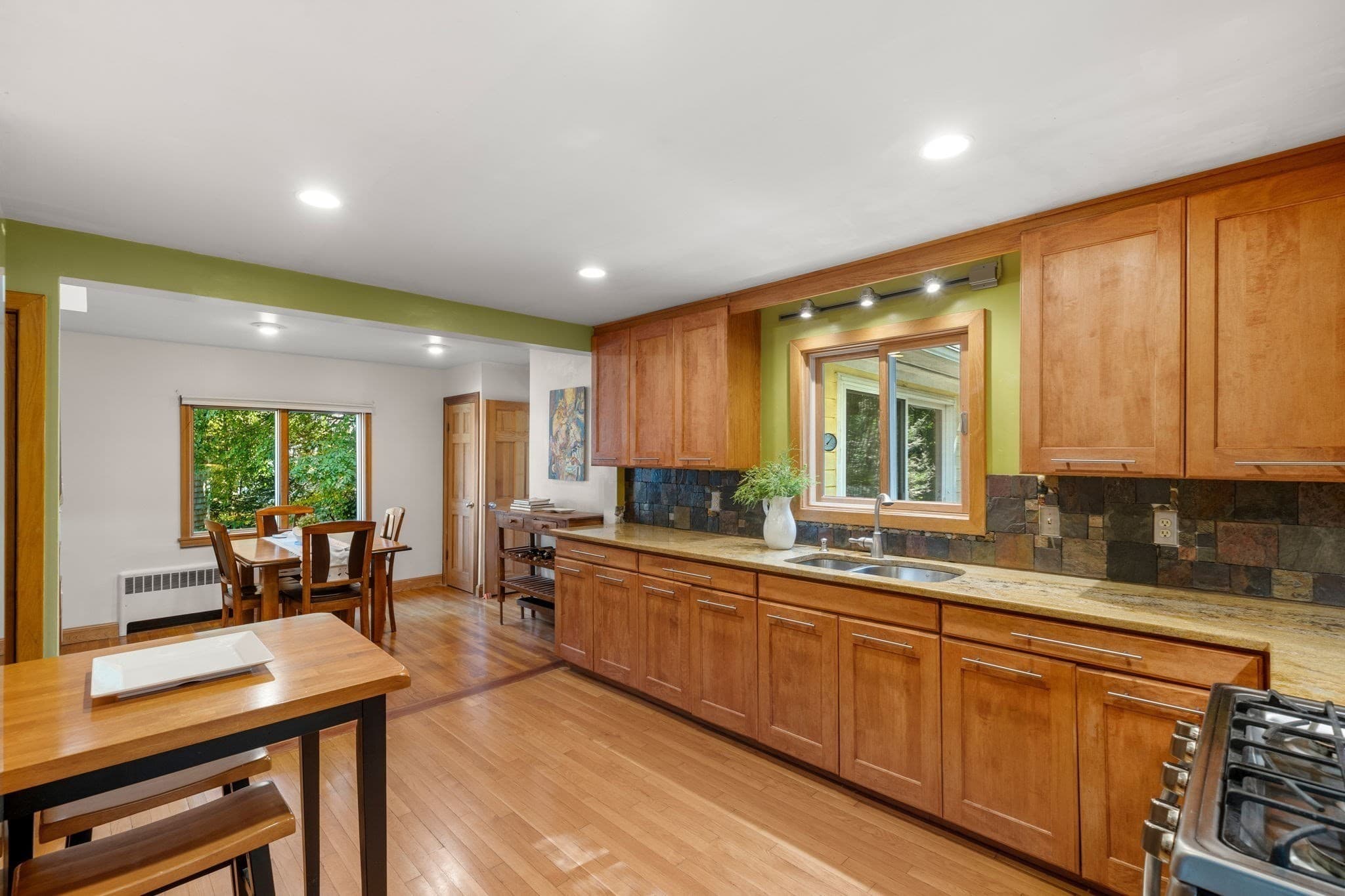 Single Family Residence at 64 Lakeside Dr, Groton MA 01450, Groton, photo 11 of 38