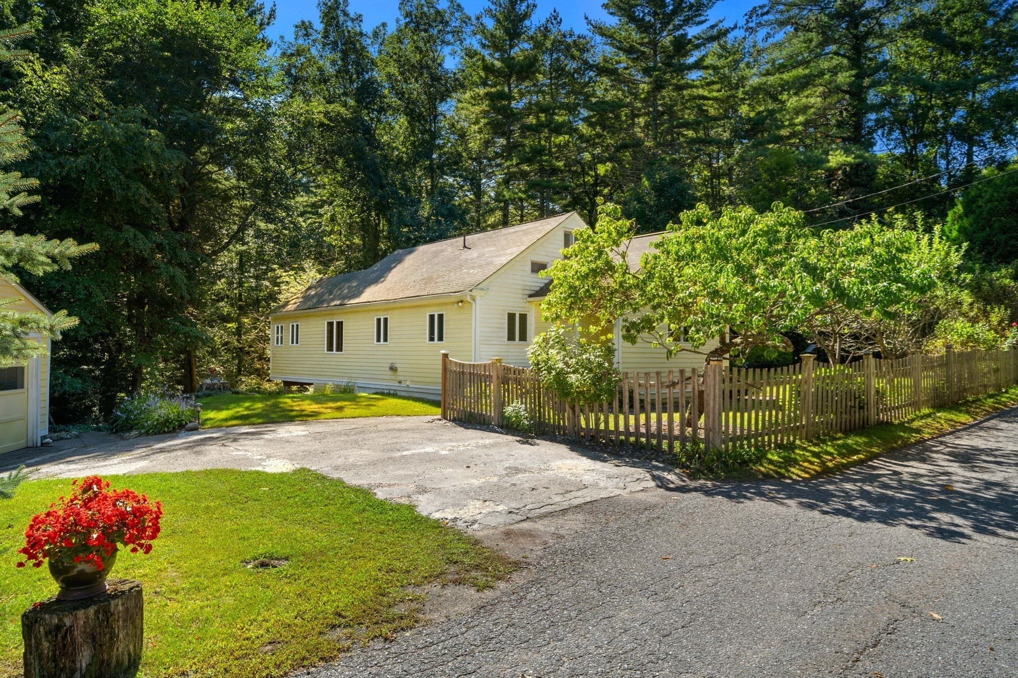 Single Family Residence at 64 Lakeside Dr, Groton MA 01450, Groton, photo 31 of 38