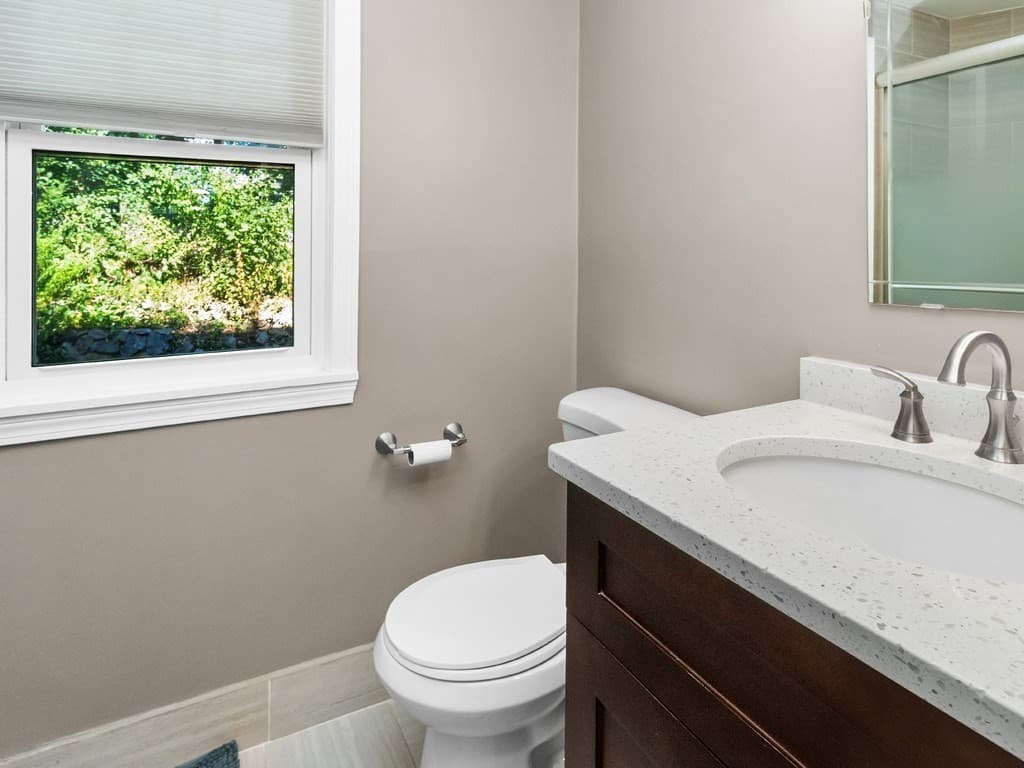 Single Family Residence at 81 Wetherbee Road, Waltham MA 02453, Waltham, photo 16 of 42