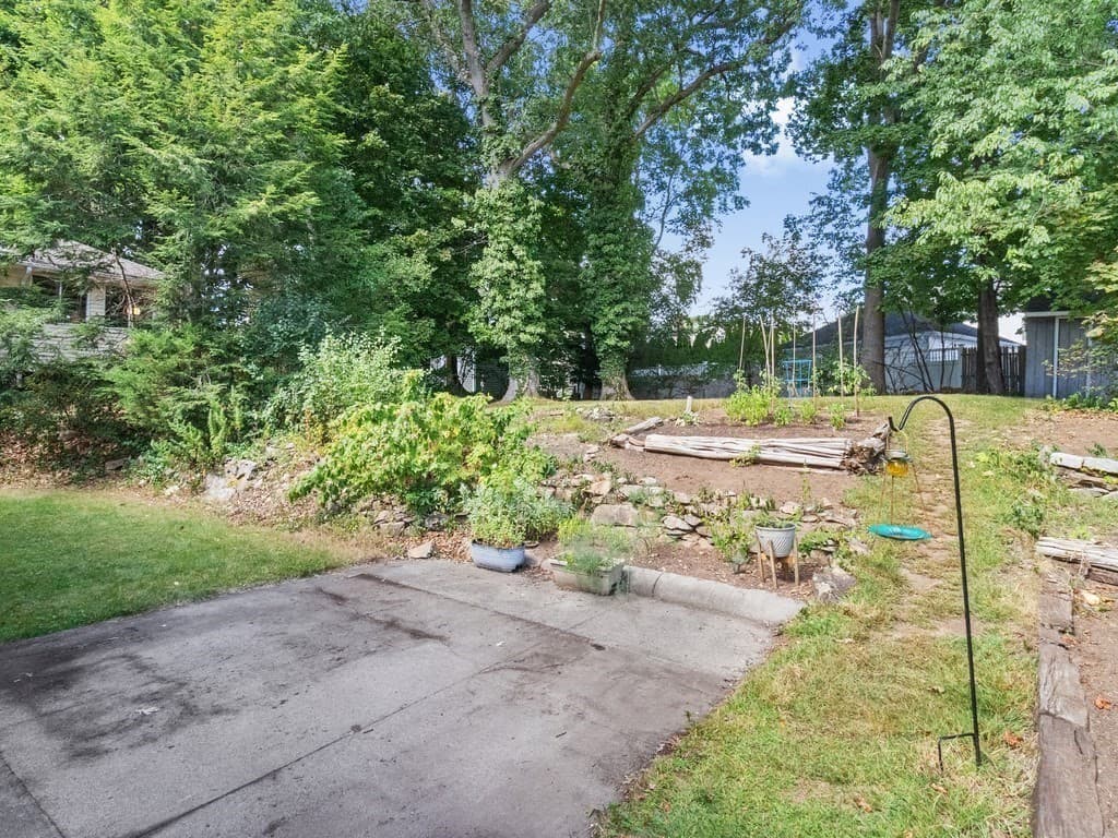 Single Family Residence at 81 Wetherbee Road, Waltham MA 02453, Waltham, photo 31 of 42
