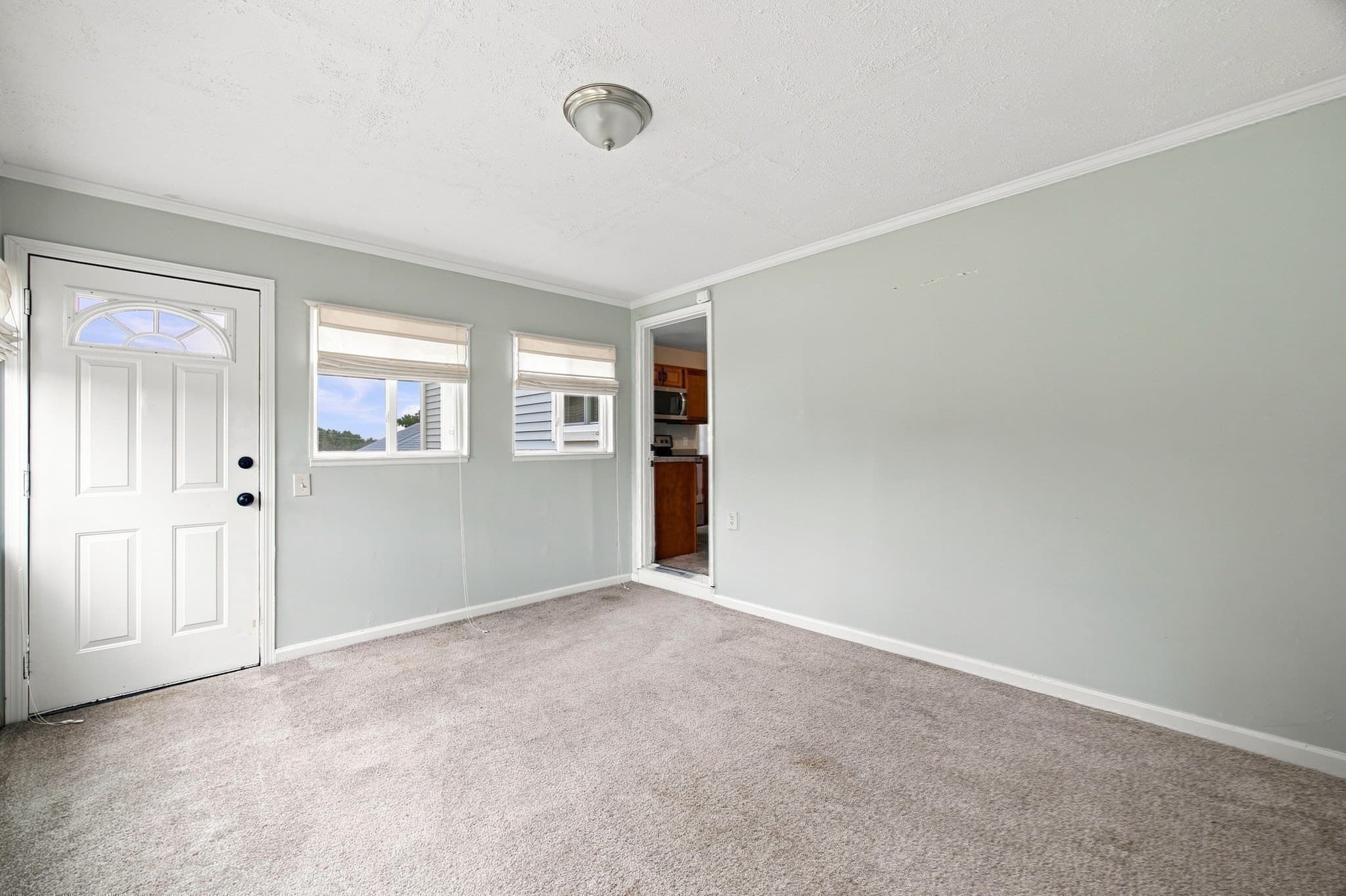 Single Family Residence at 12 Park Ave, Holyoke MA 01040, Holyoke, photo 17 of 21