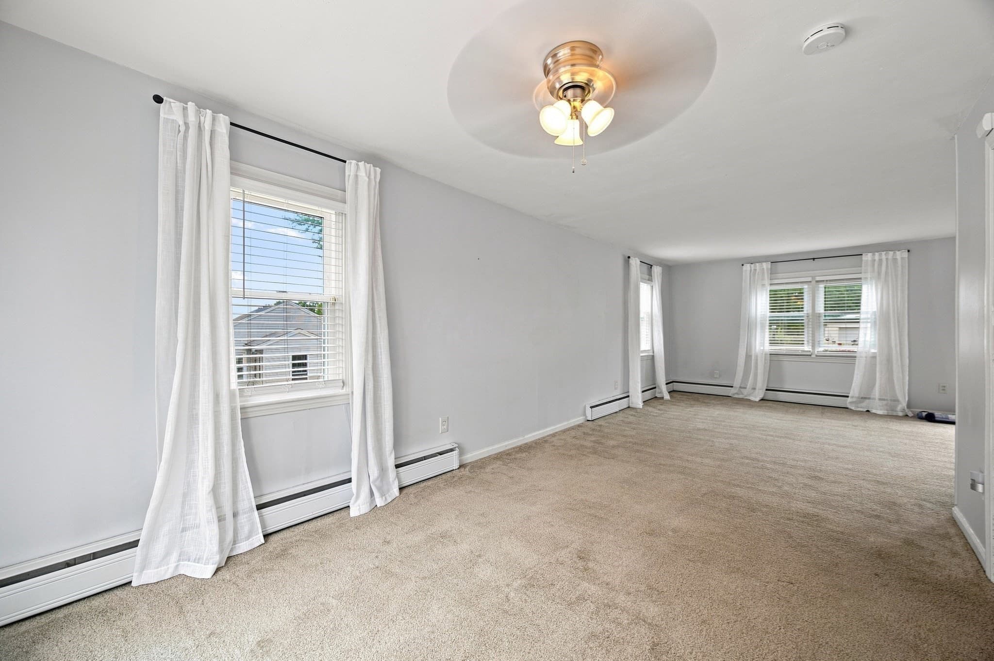 Single Family Residence at 12 Park Ave, Holyoke MA 01040, Holyoke, photo 10 of 21