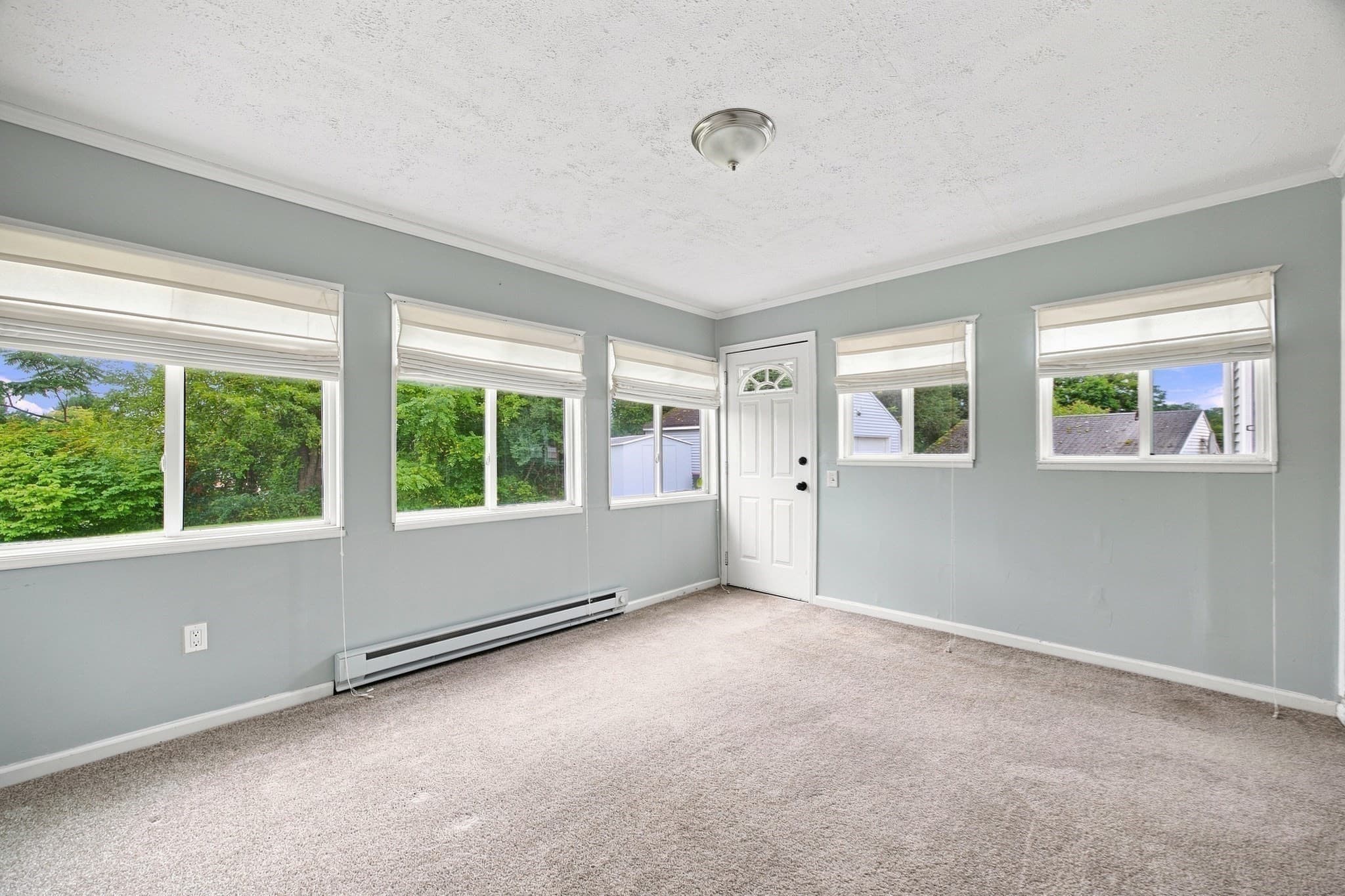 Single Family Residence at 12 Park Ave, Holyoke MA 01040, Holyoke, photo 18 of 21