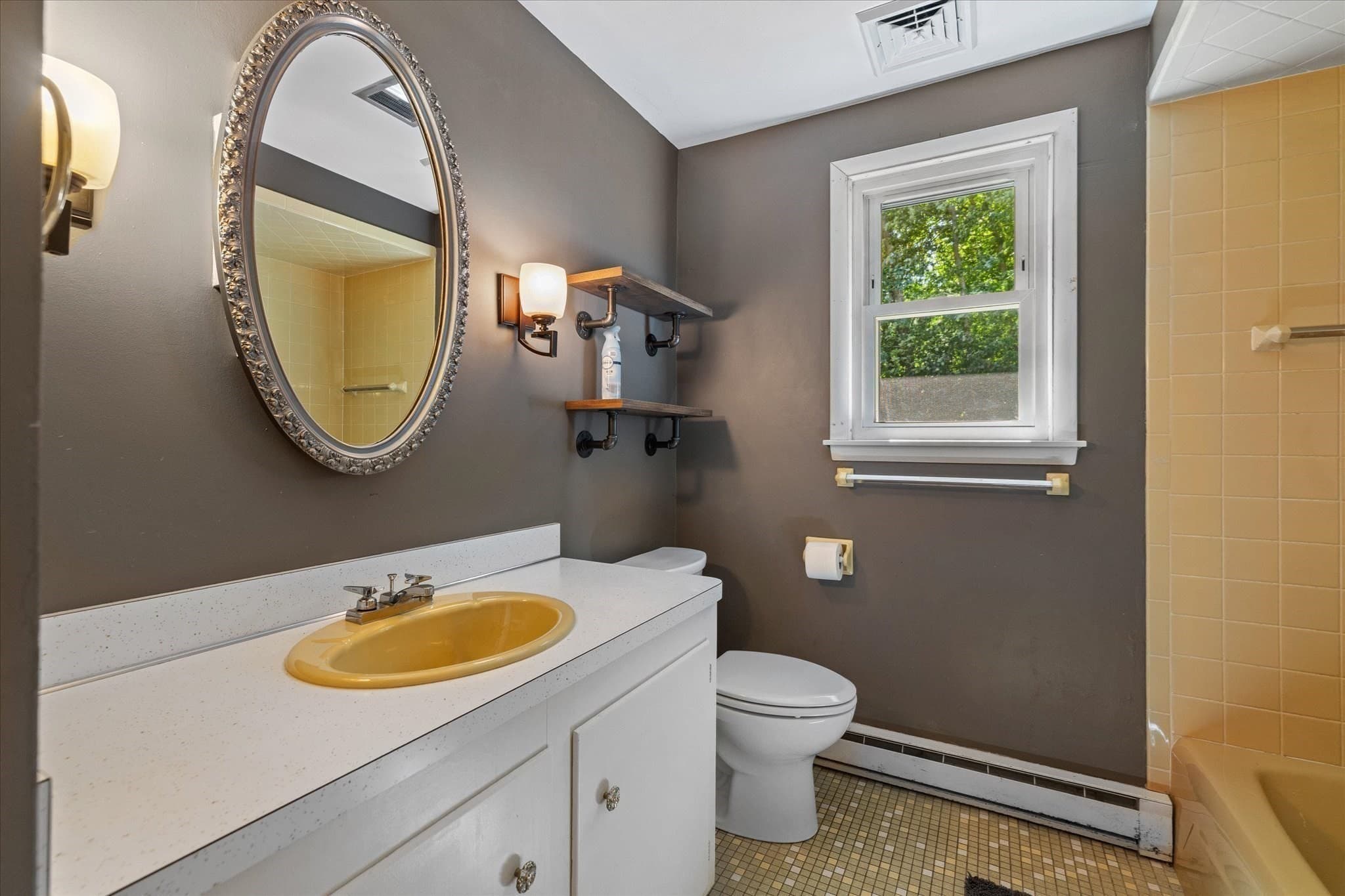 Single Family Residence at 36 Barry Rd, Worcester MA 01609, Worcester, photo 22 of 35