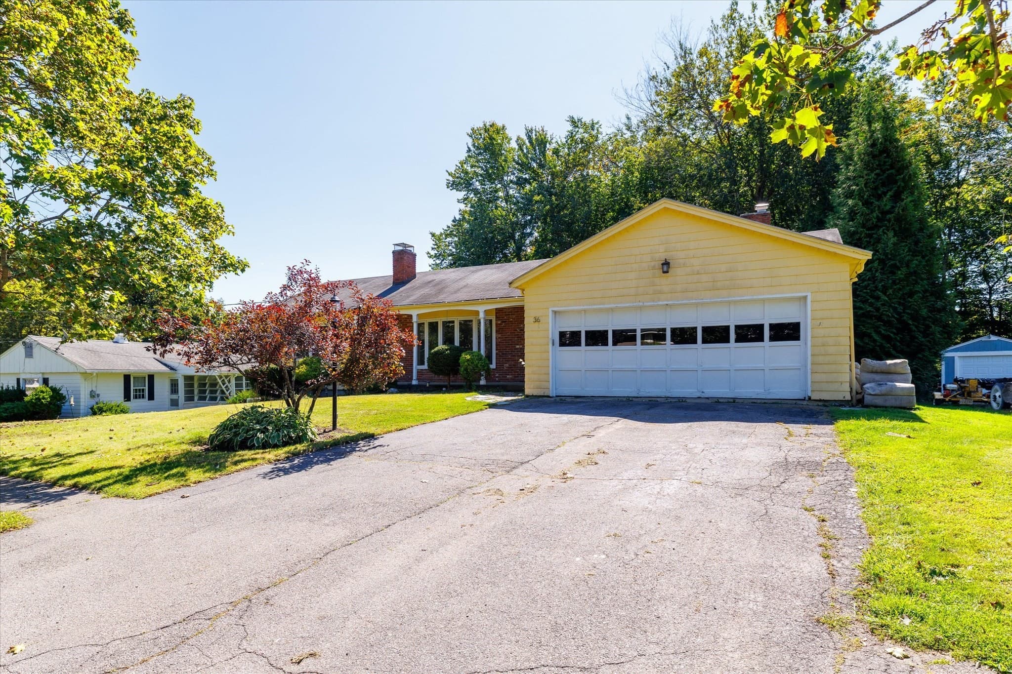 Single Family Residence at 36 Barry Rd, Worcester MA 01609, Worcester, photo 3 of 35