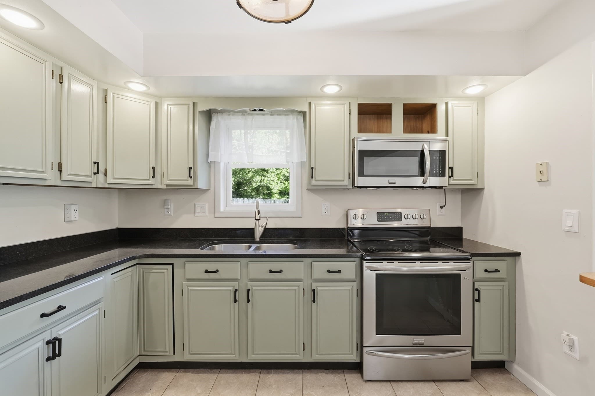 Single Family Residence at 200 Wilbraham Rd, Monson MA 01057, Monson, photo 10 of 39