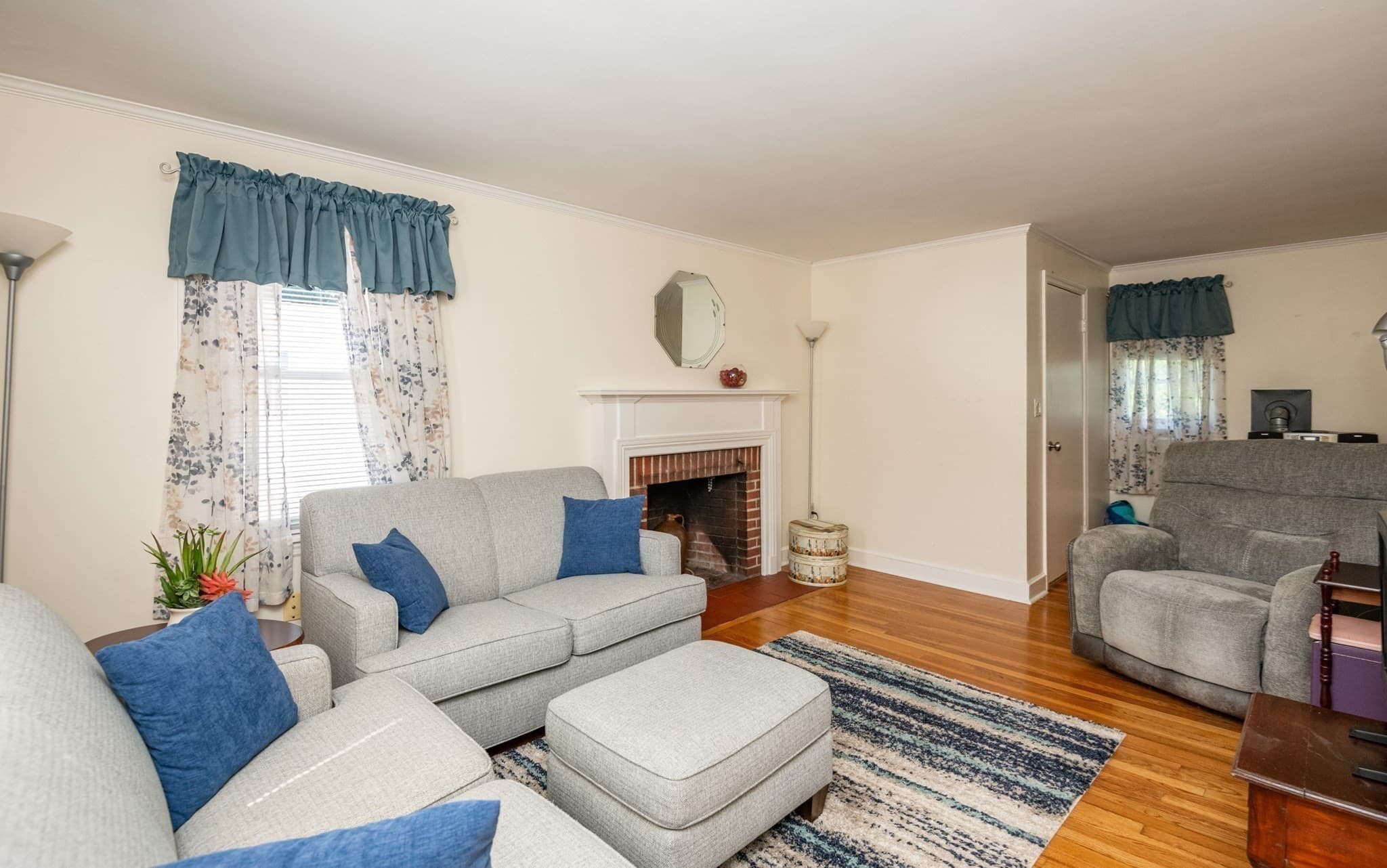 Single Family Residence at 31 Eustis St., Saugus MA 01906, Saugus, photo 5 of 42