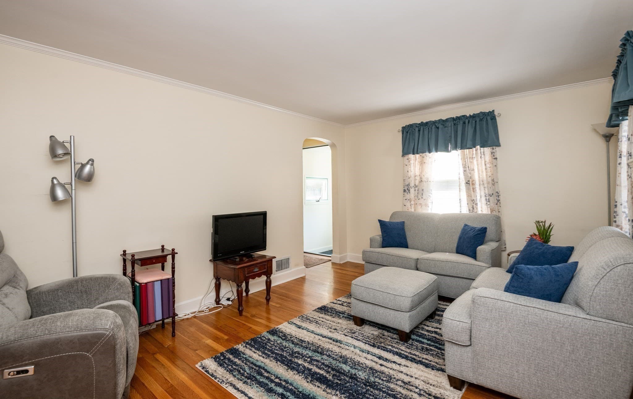 Single Family Residence at 31 Eustis St., Saugus MA 01906, Saugus, photo 8 of 42