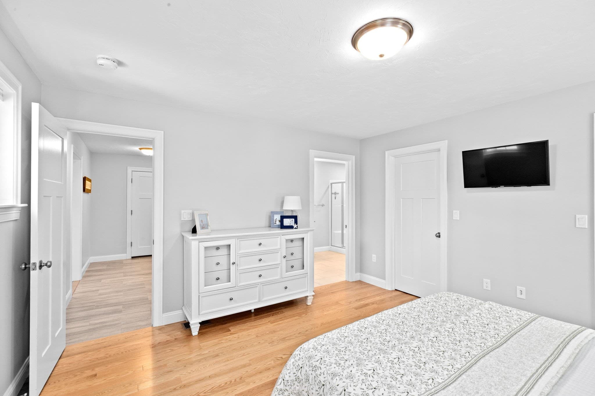 Single Family Residence at 21 Blossom Drive, Plymouth MA 02360, Plymouth, photo 3 of 41
