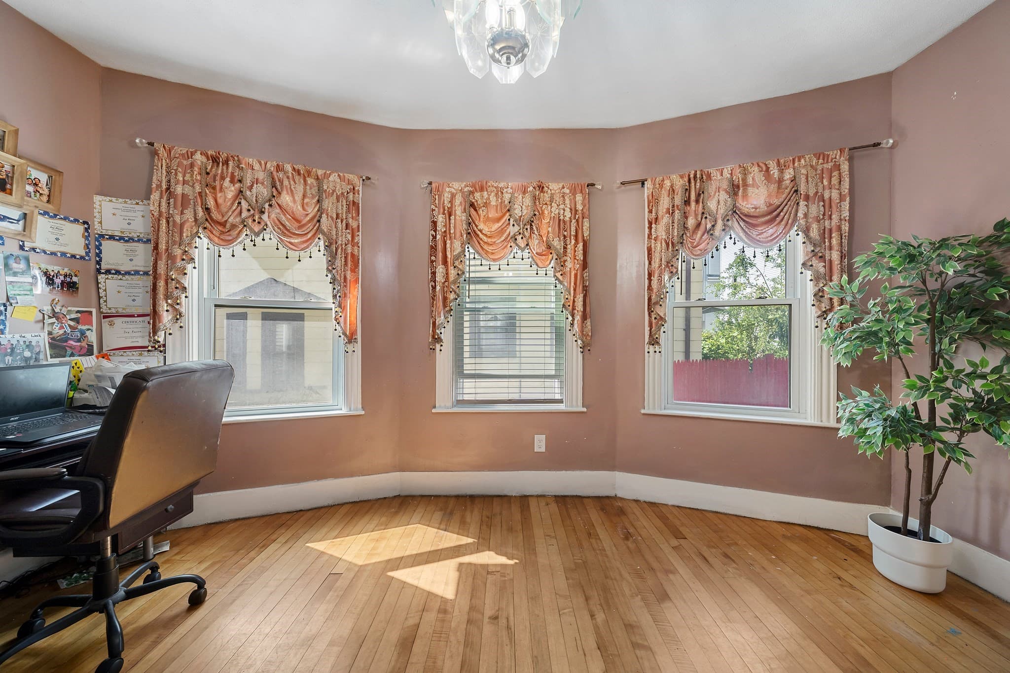 Single Family Residence at 40 Baker Road, Everett MA 02149, Everett, photo 10 of 32