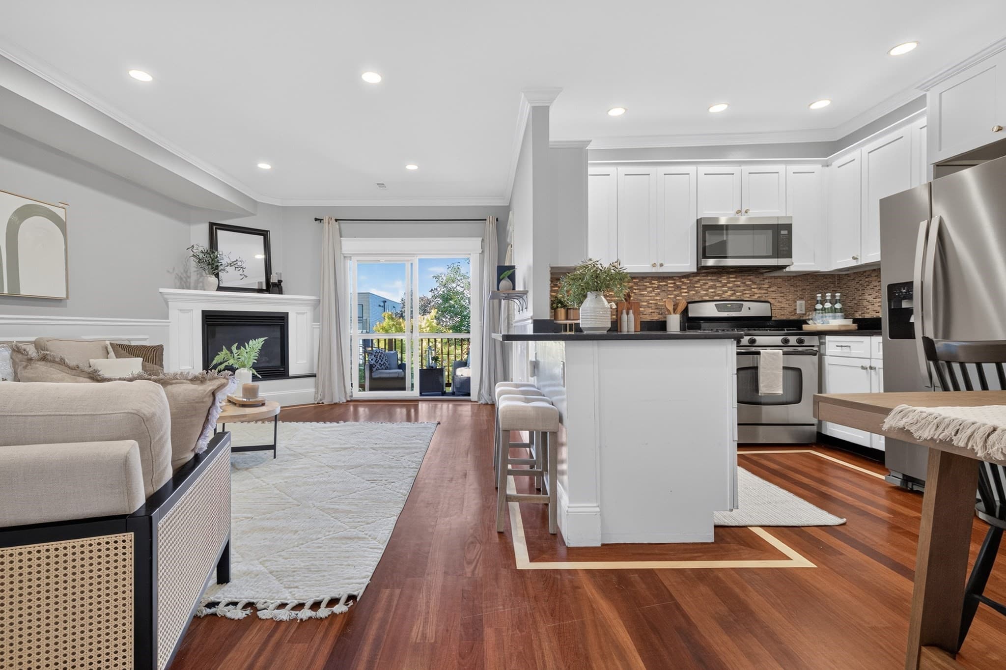 Condominium at 472 E 3rd St # 2, Boston MA 02127, Boston, photo 7 of 27