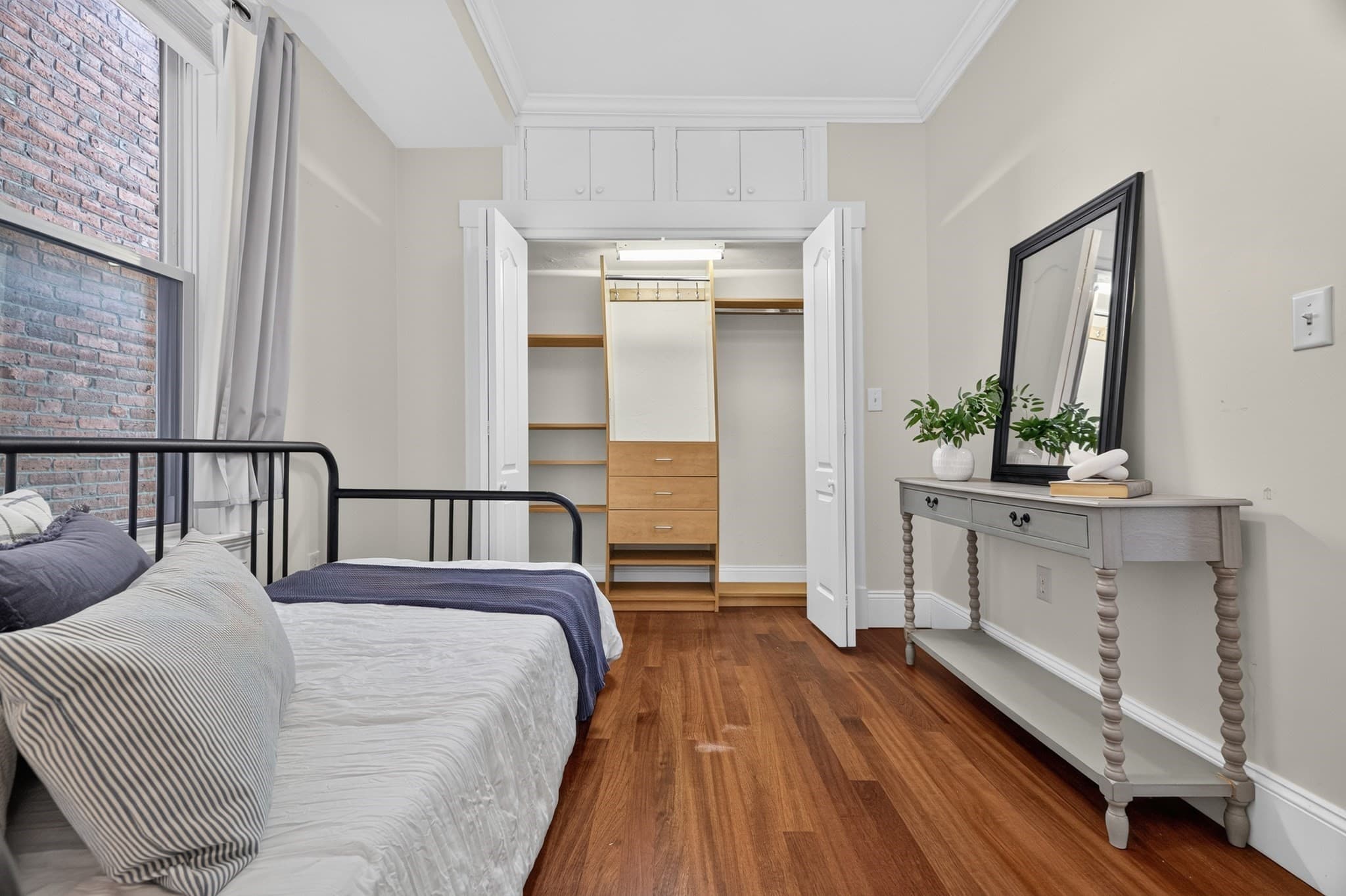 Condominium at 472 E 3rd St # 2, Boston MA 02127, Boston, photo 19 of 27