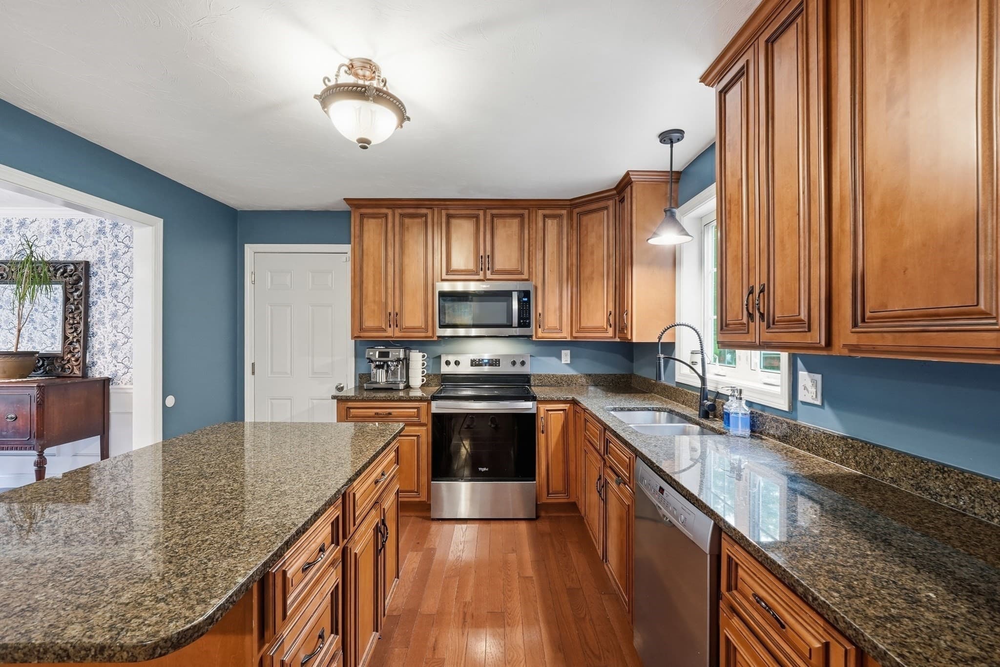 Single Family Residence at 8 Erika Way, Attleboro MA 02703, Attleboro, photo 18 of 42