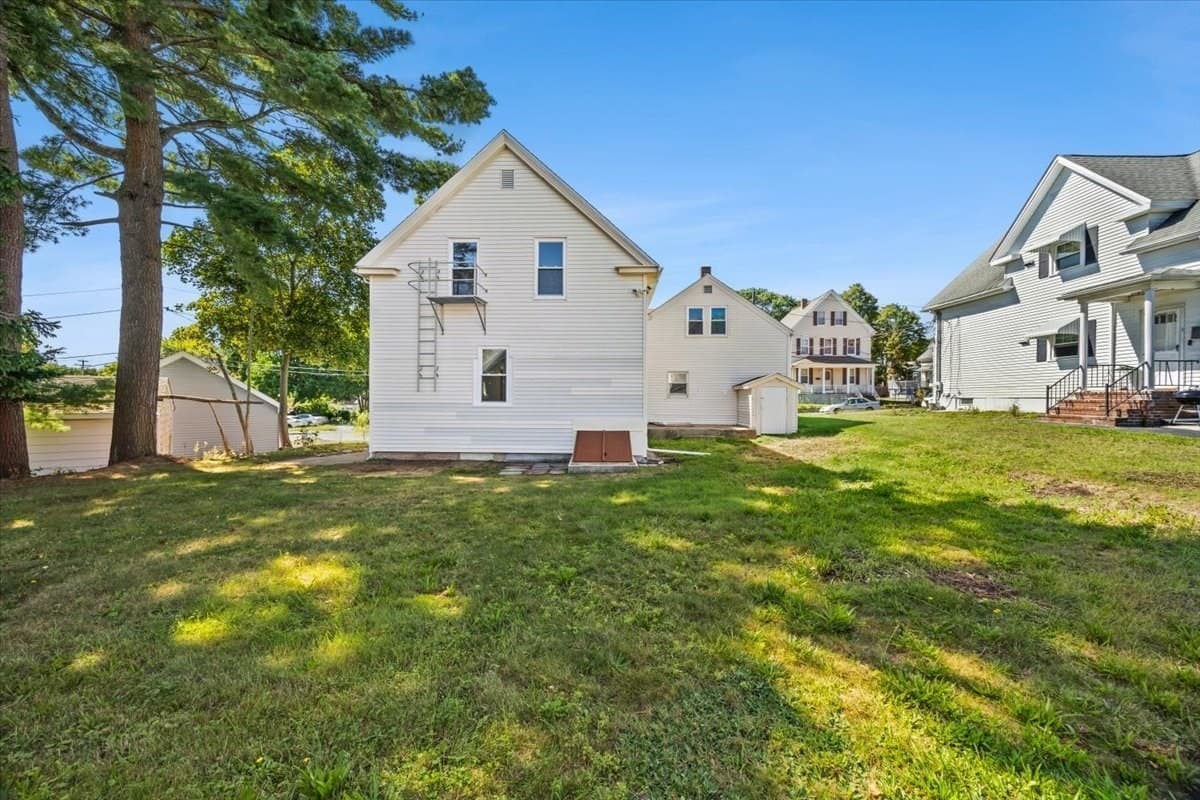Single Family Residence at 7 Maxwell Street # 7, Taunton MA 02780, Taunton, photo 3 of 21