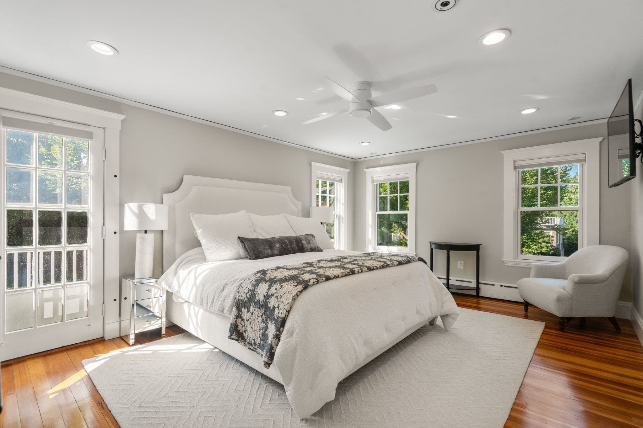 Single Family Residence at 164 Common St, Belmont MA 02478, Belmont, photo 9 of 20