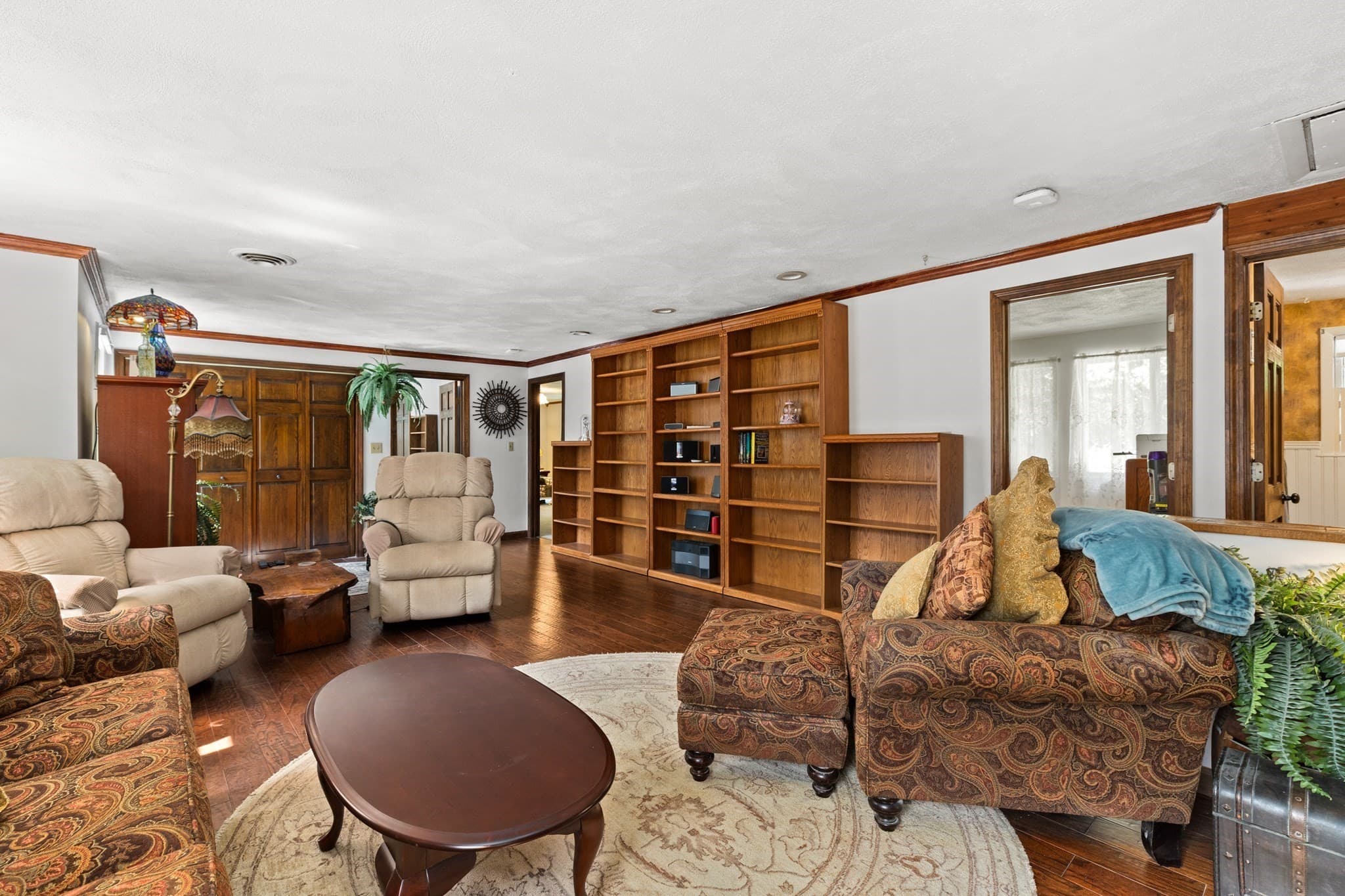 Single Family Residence at 195 Cordaville Rd, Ashland MA 01721, Ashland, photo 3 of 31