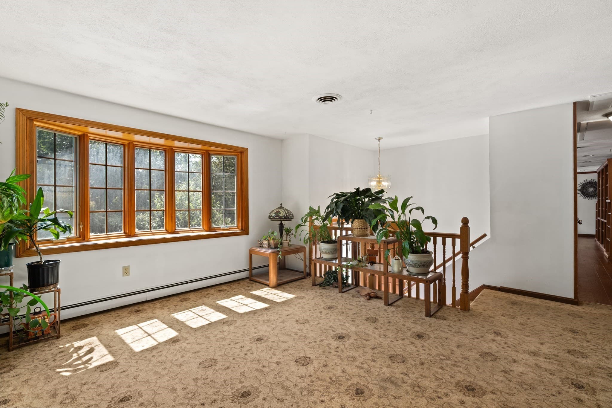 Single Family Residence at 195 Cordaville Rd, Ashland MA 01721, Ashland, photo 5 of 31