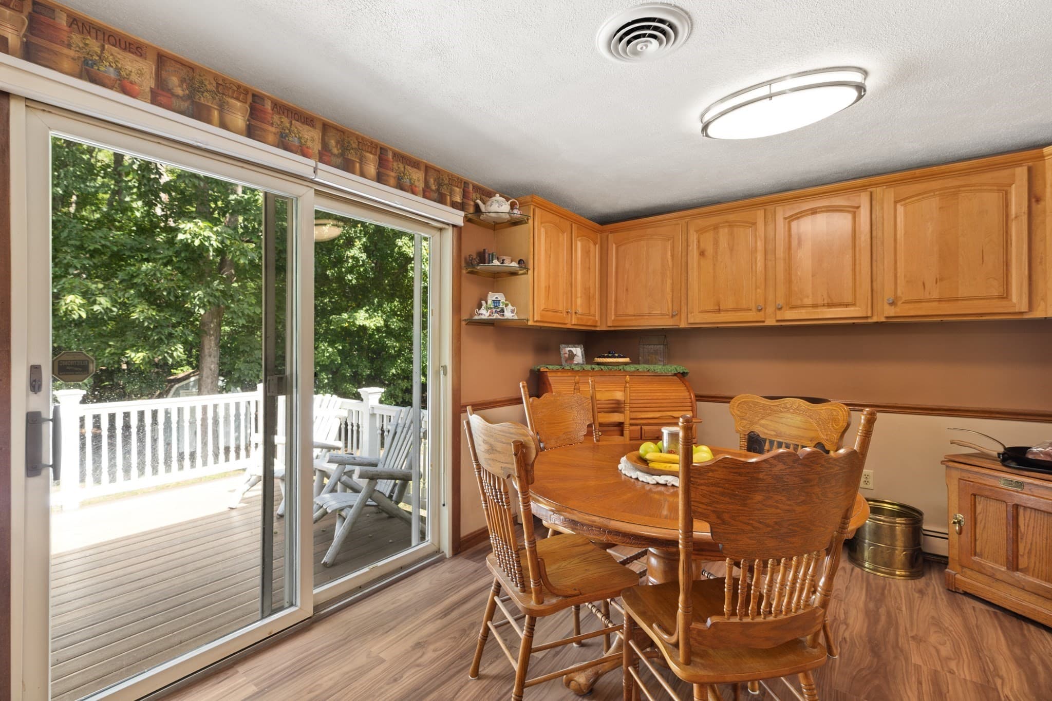 Single Family Residence at 195 Cordaville Rd, Ashland MA 01721, Ashland, photo 8 of 31