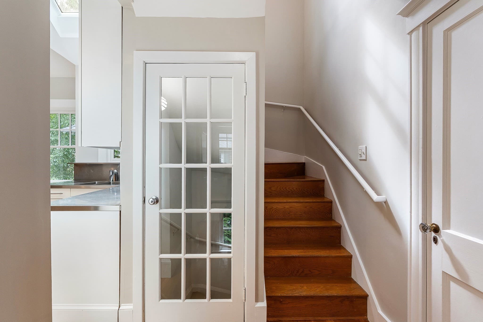 Multi Family at 86-88 Grozier Rd, Cambridge MA 02138, Cambridge, photo 25 of 42