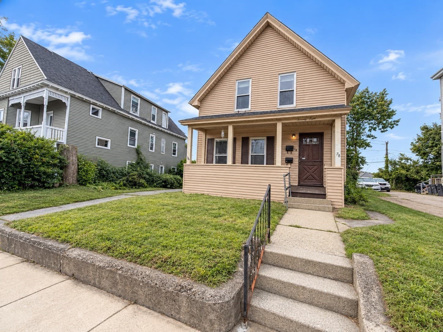 78 Birch St, Worcester MA 01603