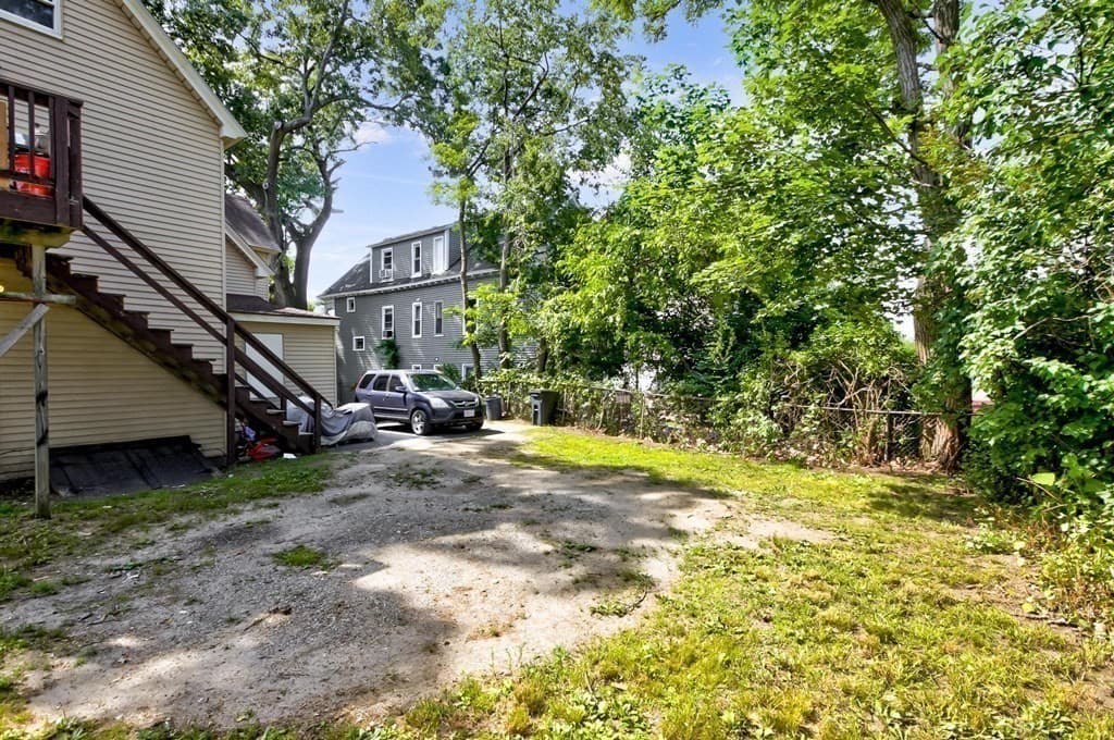 2 Family - 2 Units Up/Down at 78 Birch St, Worcester MA 01603, Worcester, photo 24 of 24