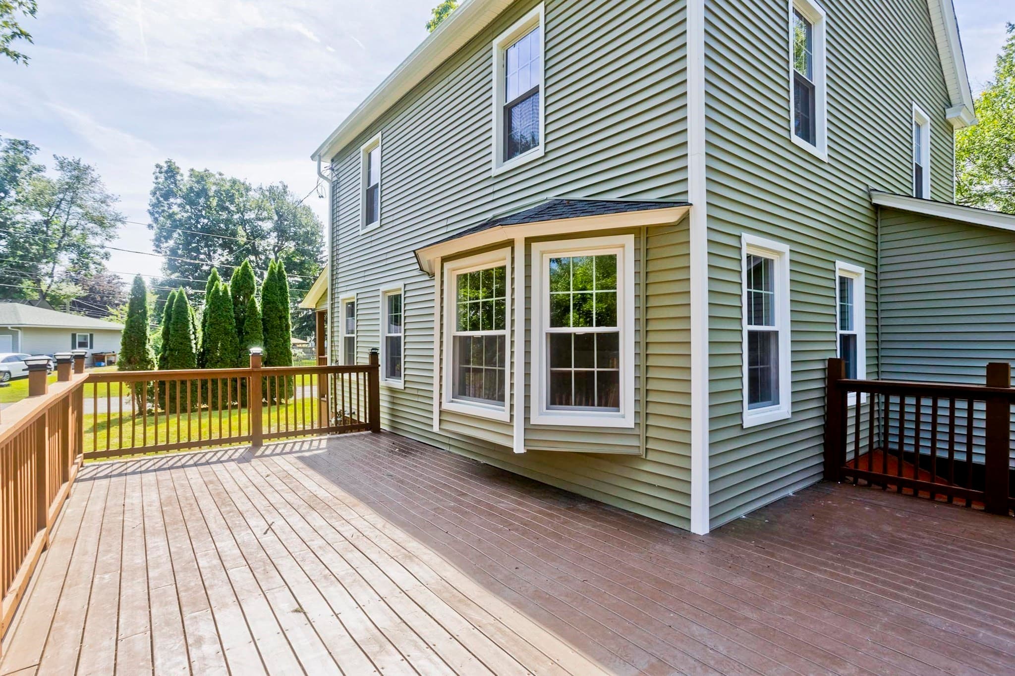 Single Family Residence at 7 Lawndale Street, Easthampton MA 01027, Easthampton, photo 7 of 39