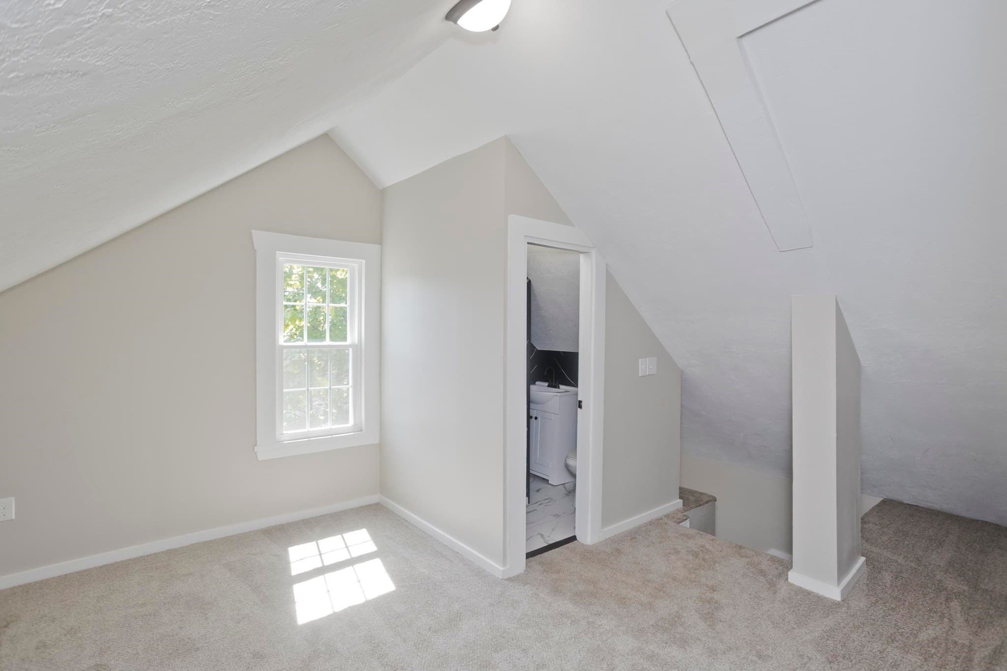 Single Family Residence at 7 Lawndale Street, Easthampton MA 01027, Easthampton, photo 35 of 39