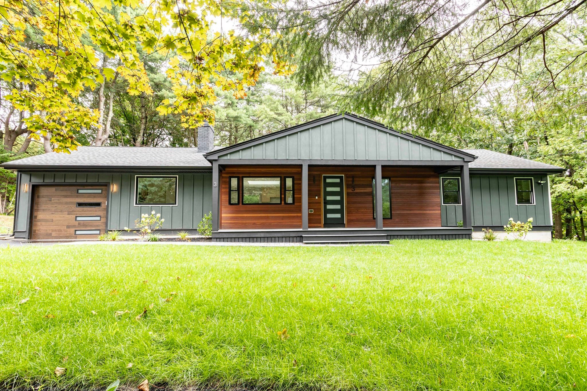 3 Tally Ho Ln, Wayland MA 01778