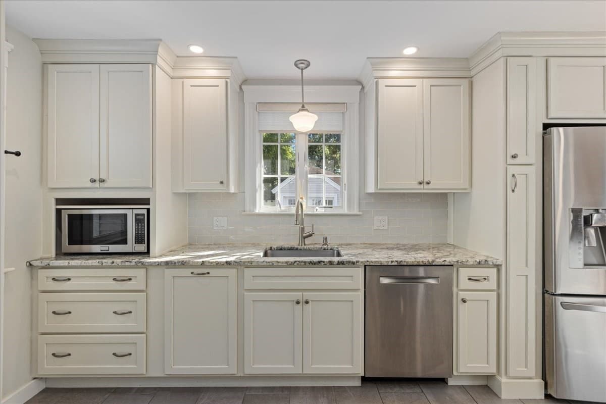 Single Family Residence at 2 Houston Avenue, Methuen MA 01844, Methuen, photo 5 of 40