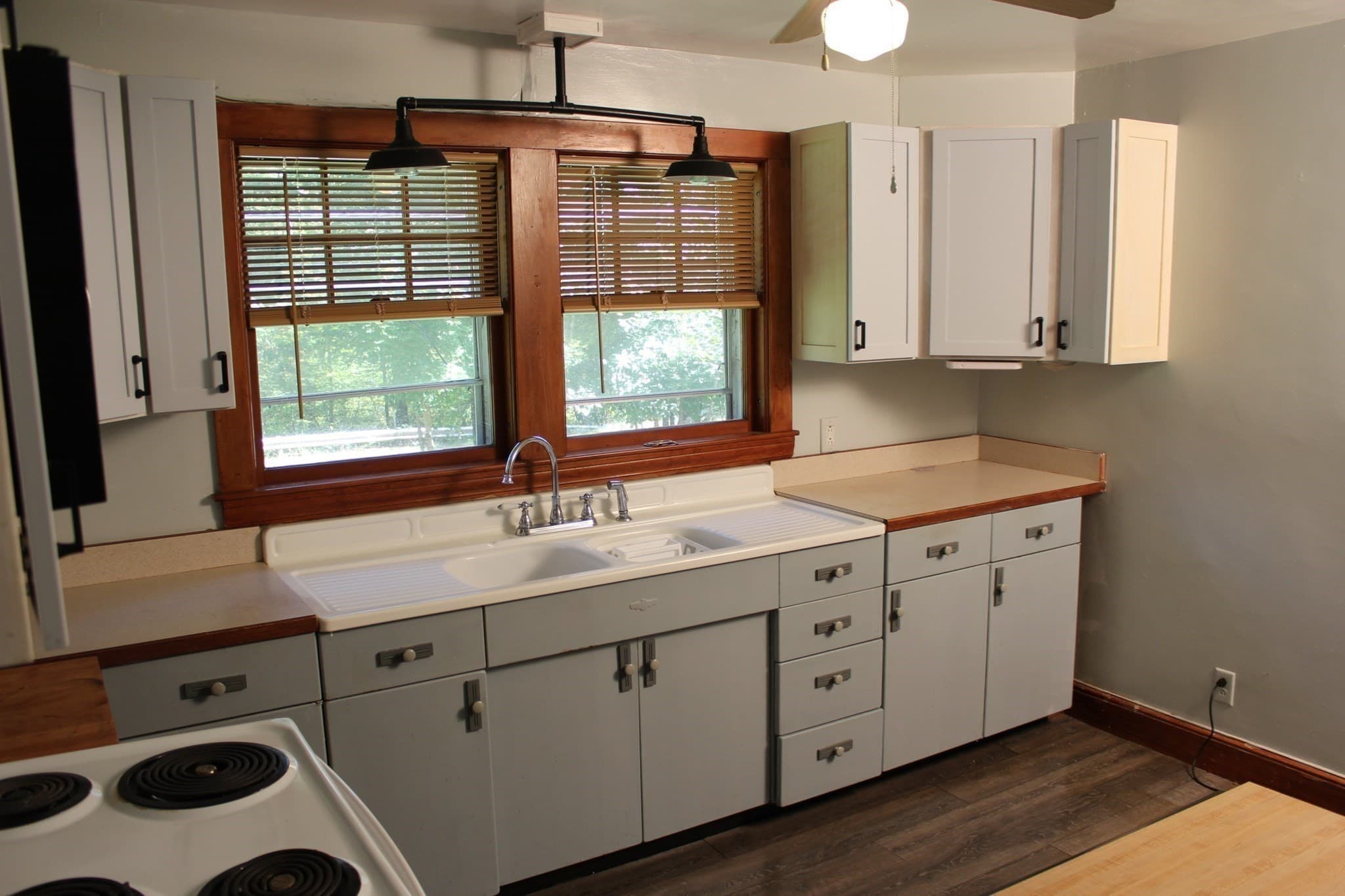 Single Family Residence at 390 Worcester Rd, Barre MA 01005, Barre, photo 5 of 26