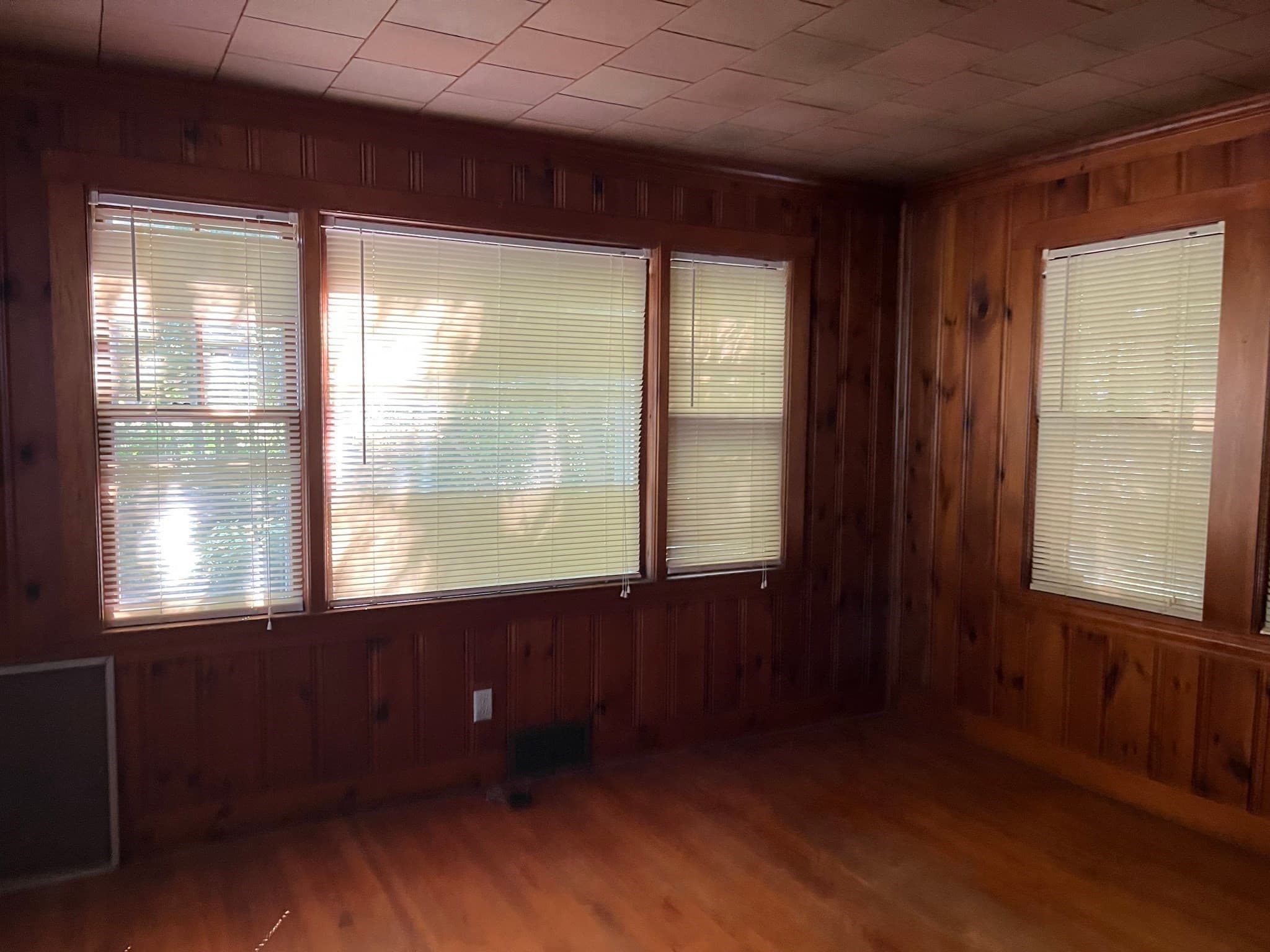 Single Family Residence at 390 Worcester Rd, Barre MA 01005, Barre, photo 9 of 26