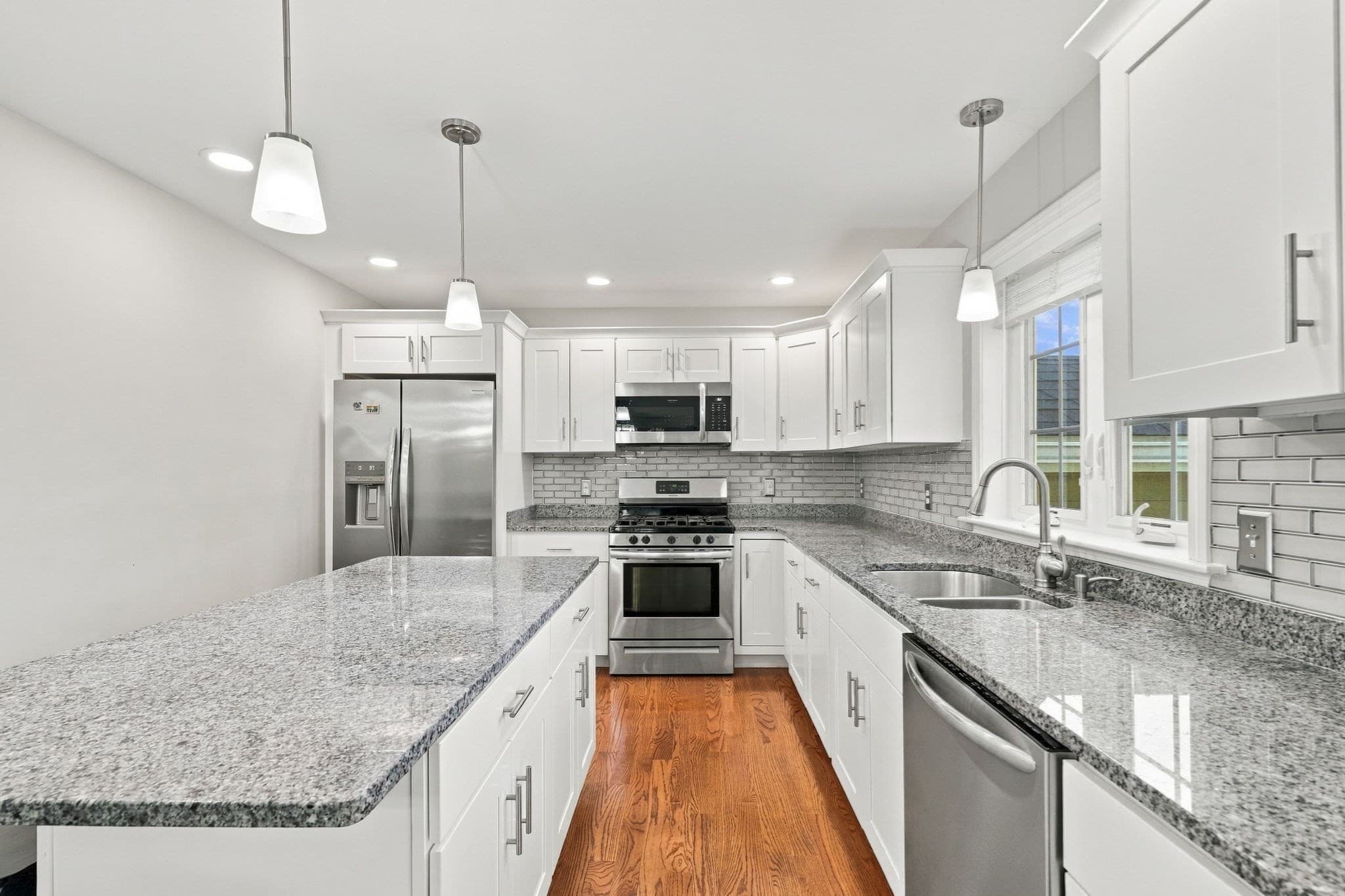 Single Family Residence at 774 Hicks St, Fall River MA 02724, Fall River, photo 12 of 35