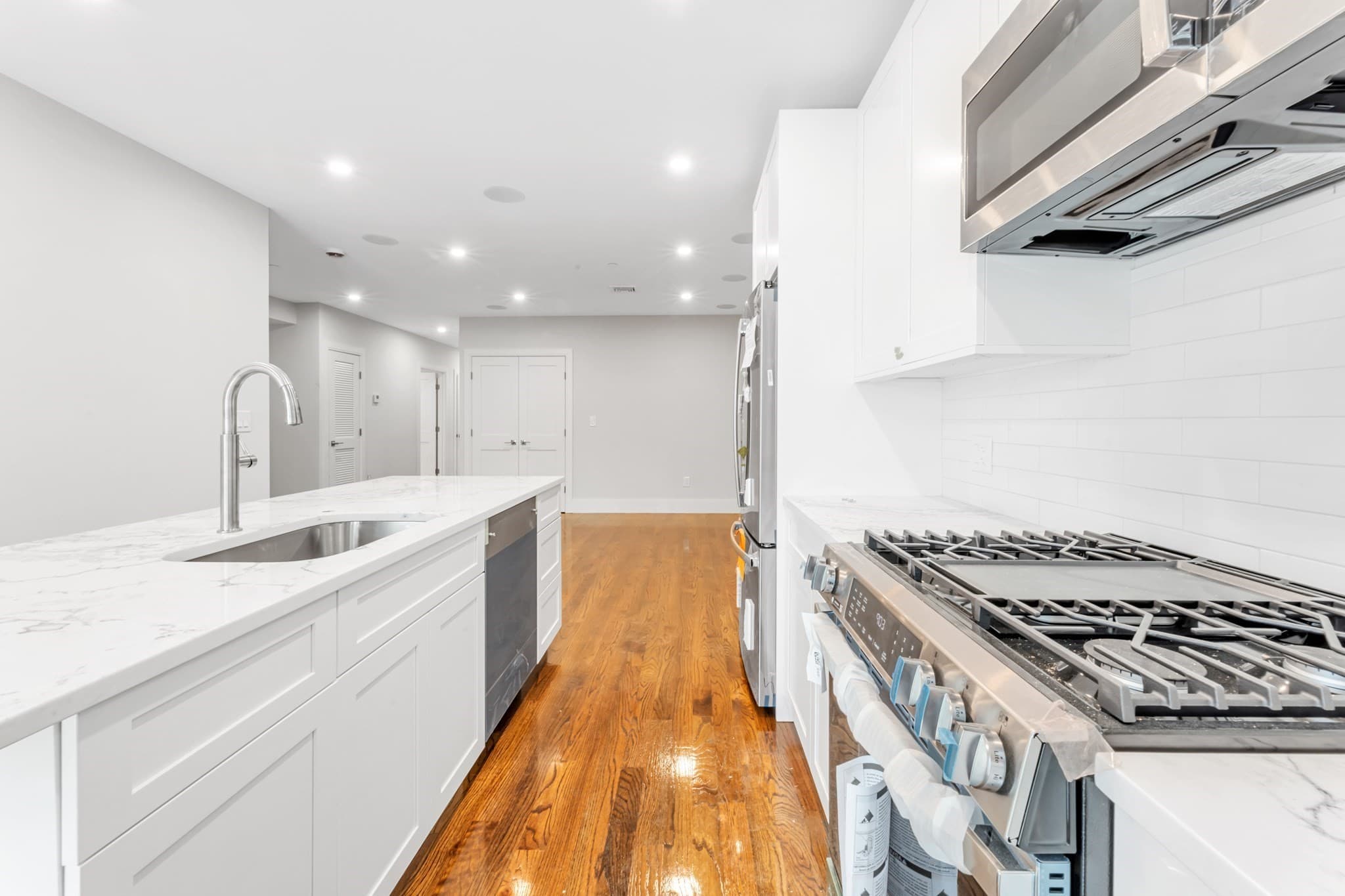 Condominium at 199 Havre St # 6, Boston MA 02128, Boston, photo 13 of 17