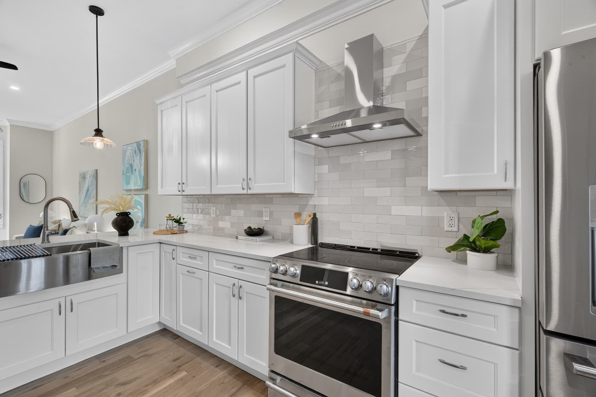 Condominium at 19 Thomas Park # 1, Boston MA 02127, Boston, photo 17 of 39