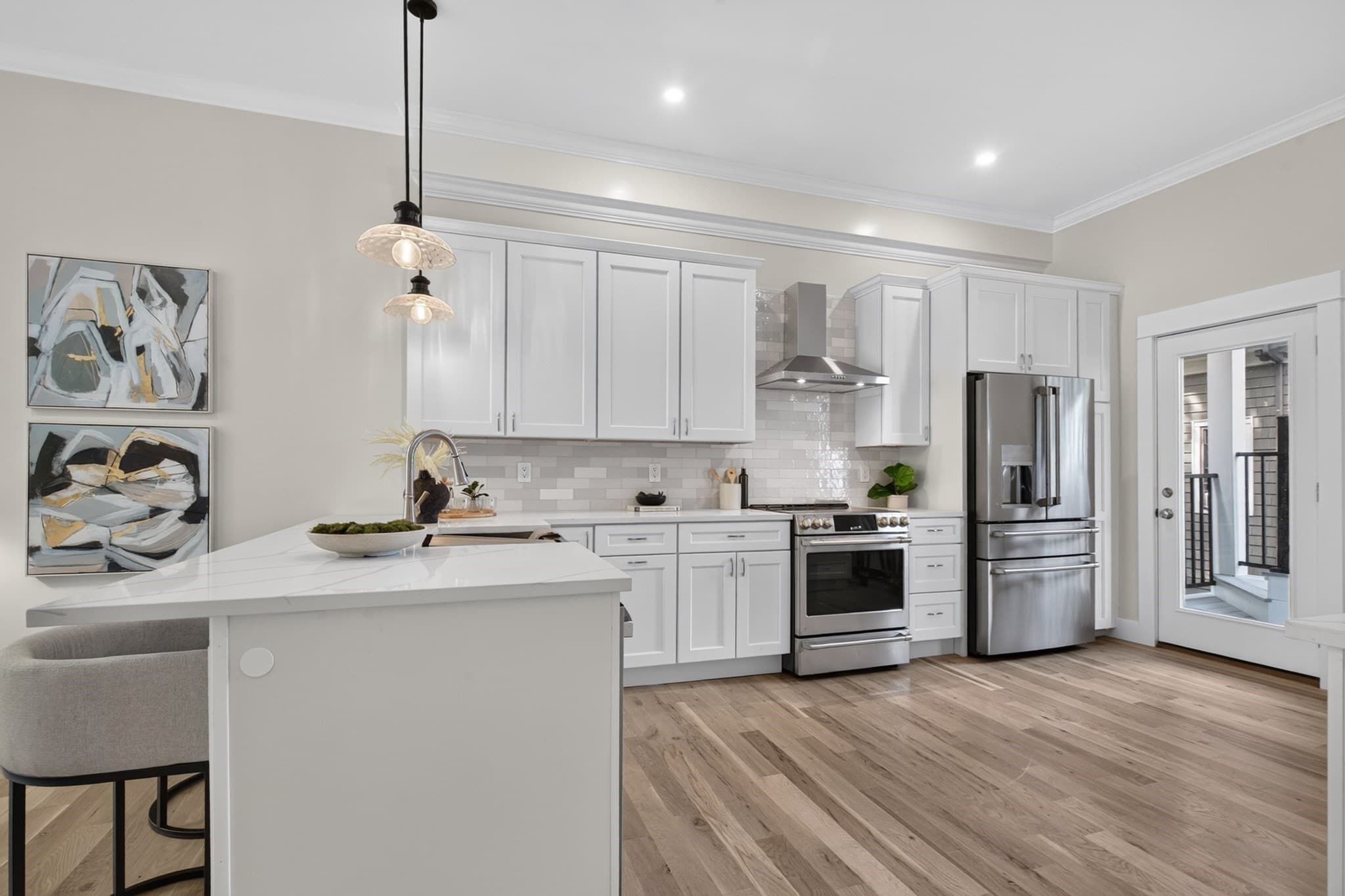 Condominium at 19 Thomas Park # 1, Boston MA 02127, Boston, photo 12 of 39