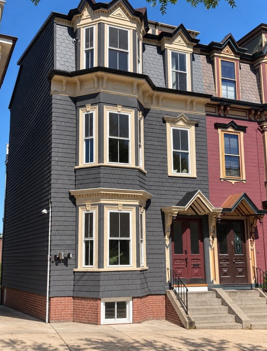 19 Thomas Park # 1, Boston MA 02127