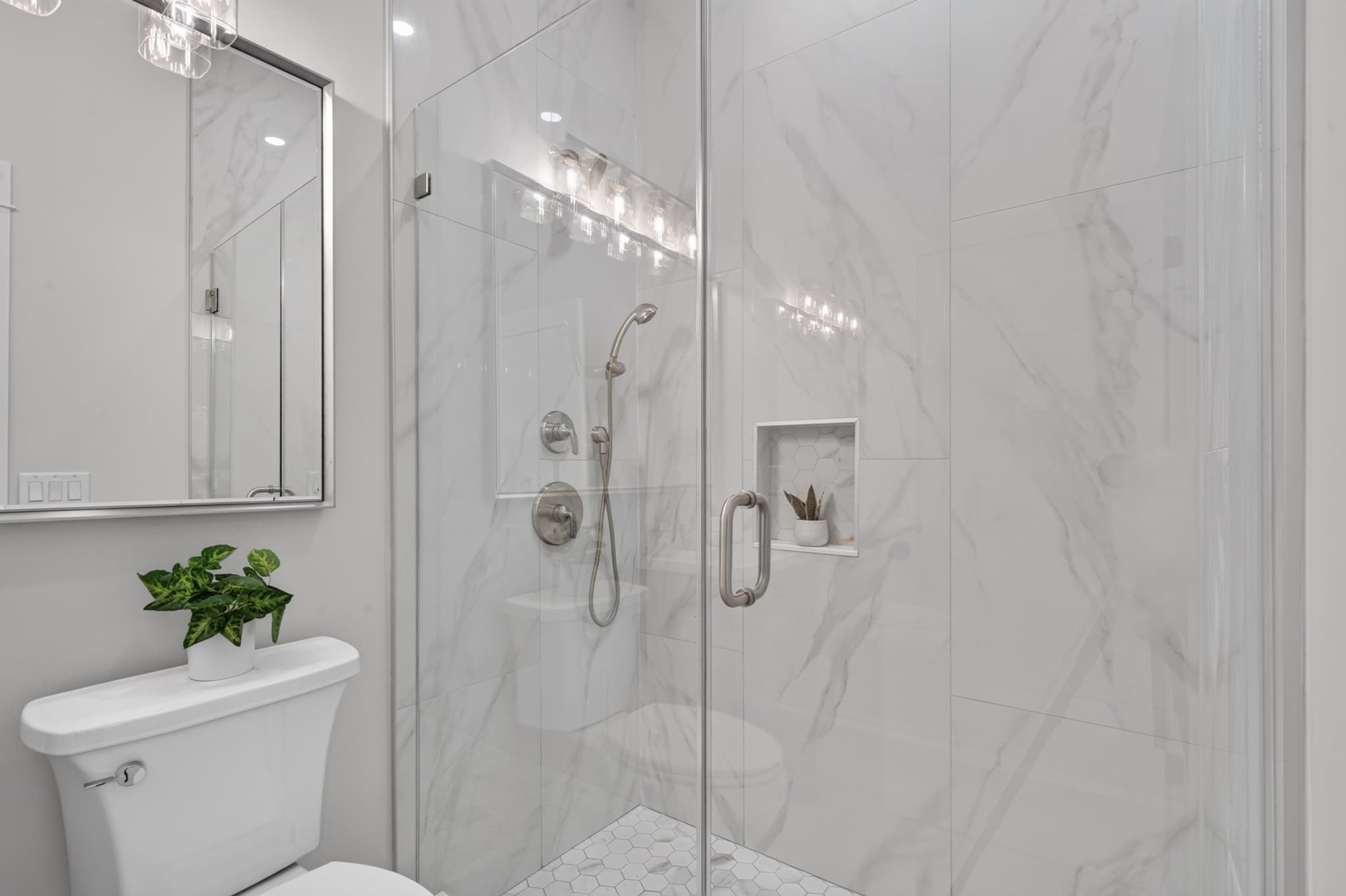 Condominium at 19 Thomas Park # 1, Boston MA 02127, Boston, photo 29 of 39