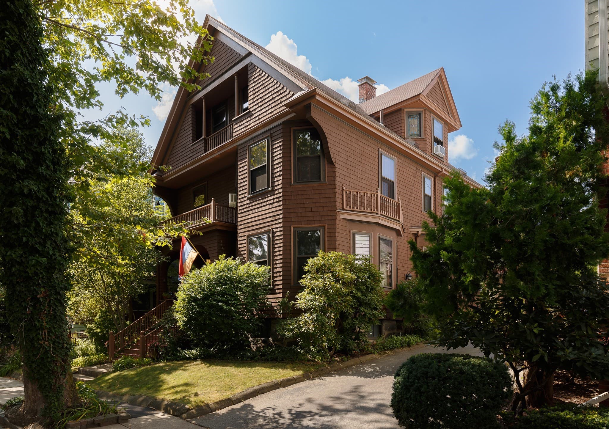 3 Moultrie St, Boston MA 02124
