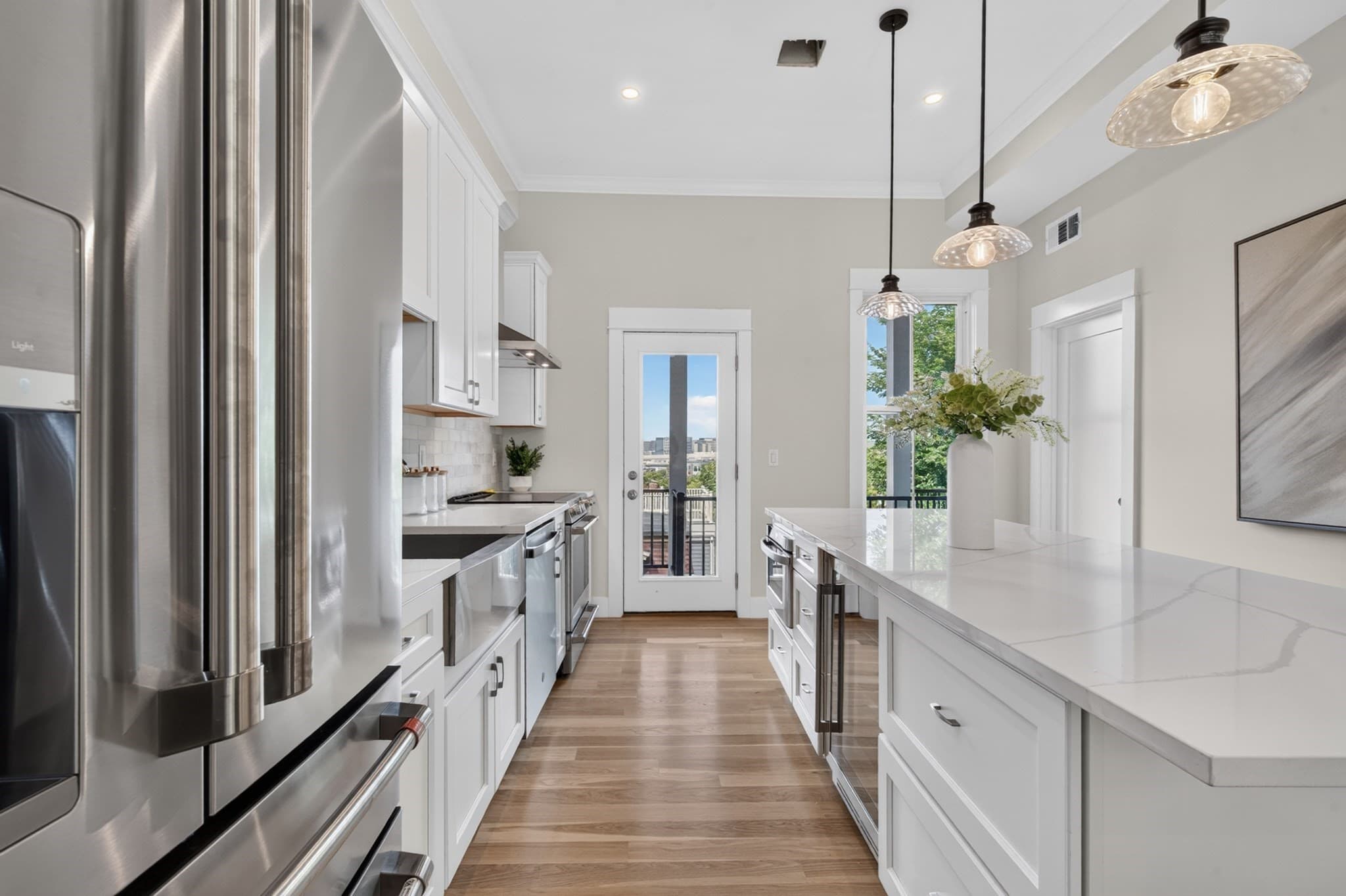Condominium at 19 Thomas Park # 2, Boston MA 02127, Boston, photo 12 of 38