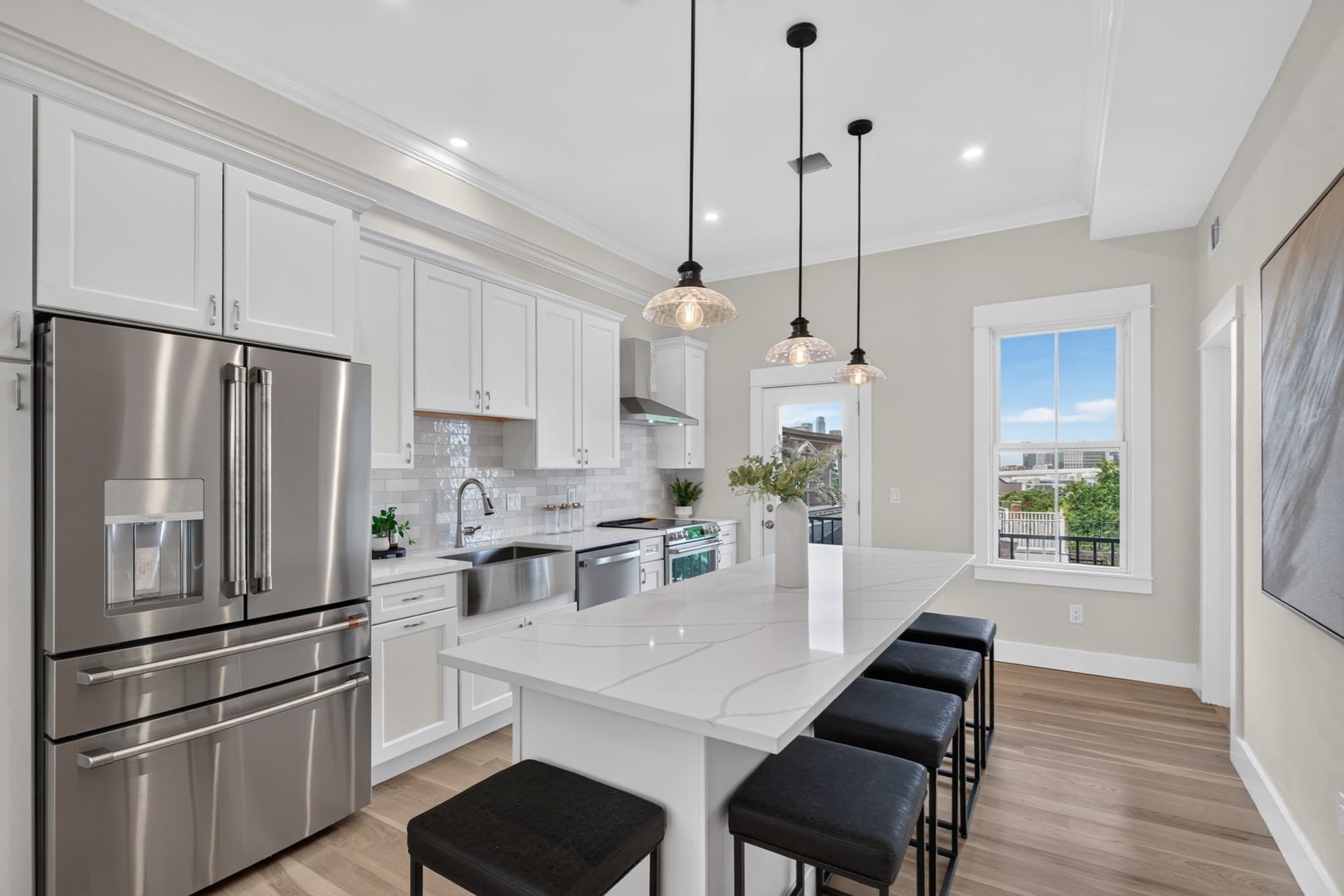 Condominium at 19 Thomas Park # 2, Boston MA 02127, Boston, photo 10 of 38