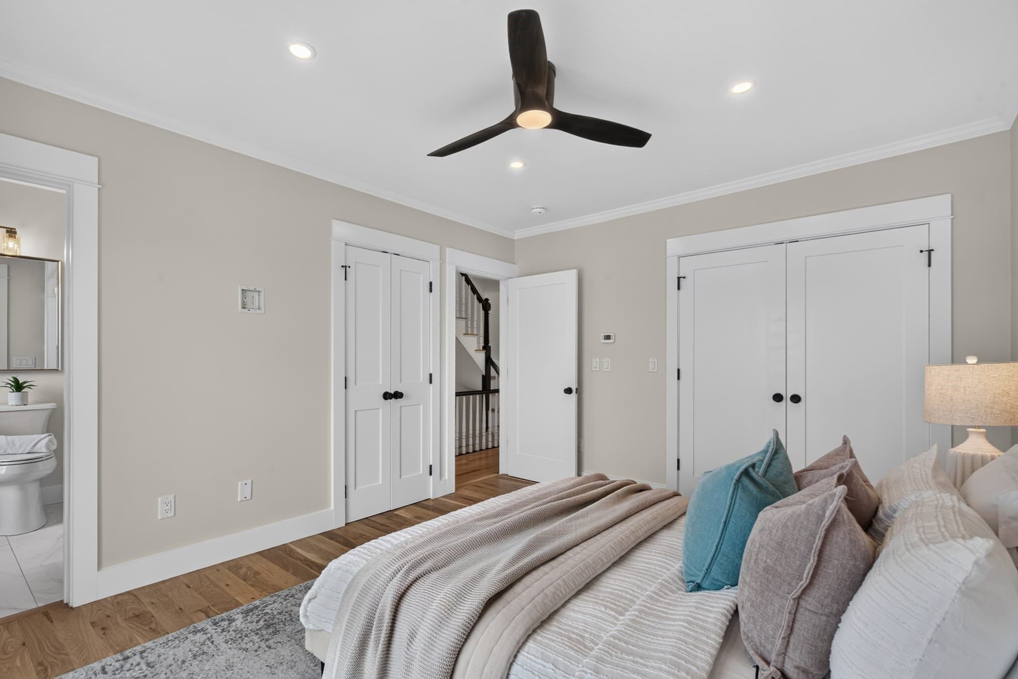 Condominium at 19 Thomas Park # 2, Boston MA 02127, Boston, photo 19 of 38