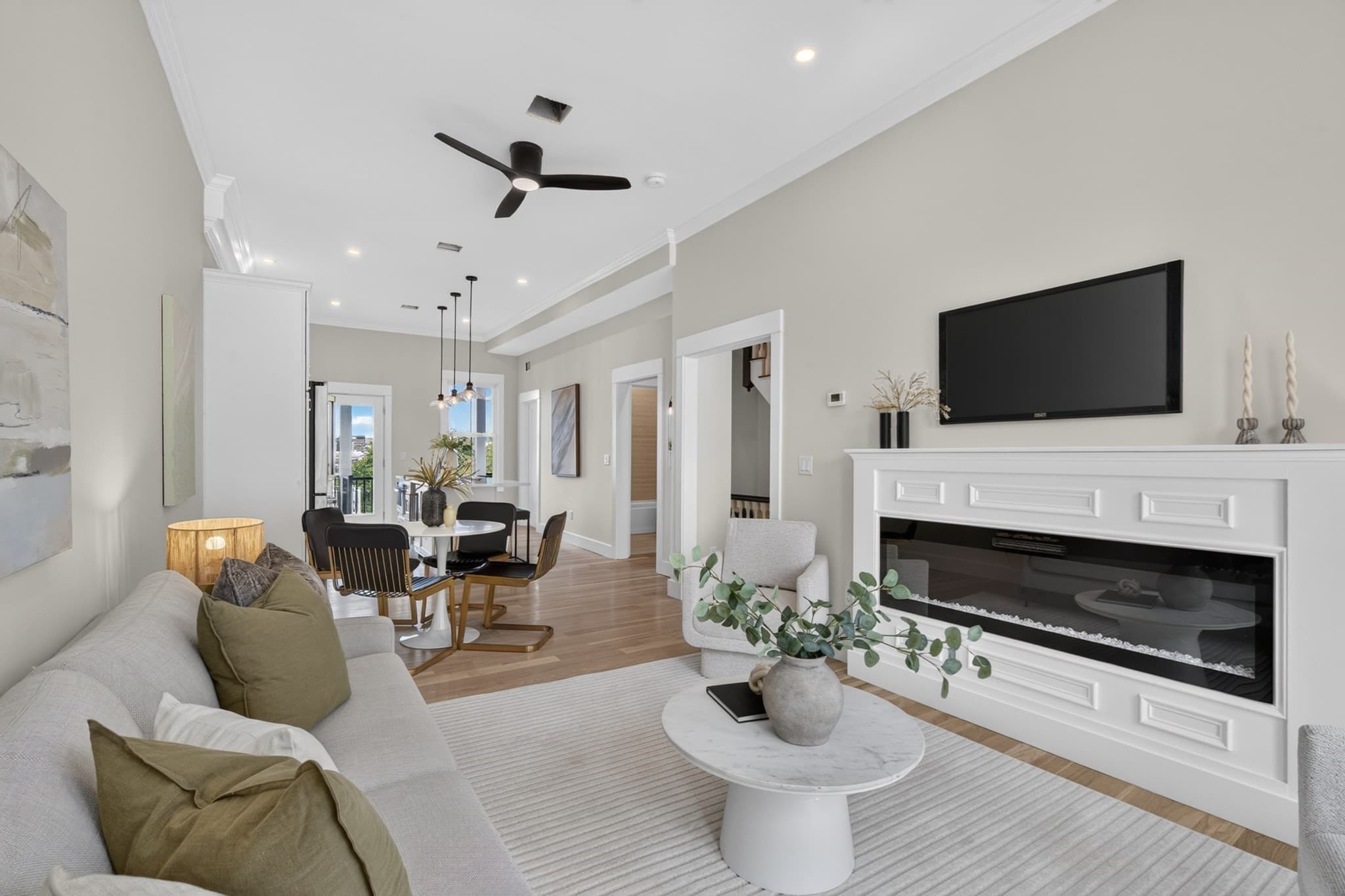 Condominium at 19 Thomas Park # 2, Boston MA 02127, Boston, photo 4 of 38