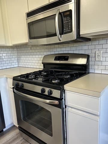 Condominium at 74 Tennis Plaza Road # 38, Dracut MA 01826, Dracut, photo 9 of 29
