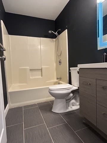 Condominium at 74 Tennis Plaza Road # 38, Dracut MA 01826, Dracut, photo 18 of 29