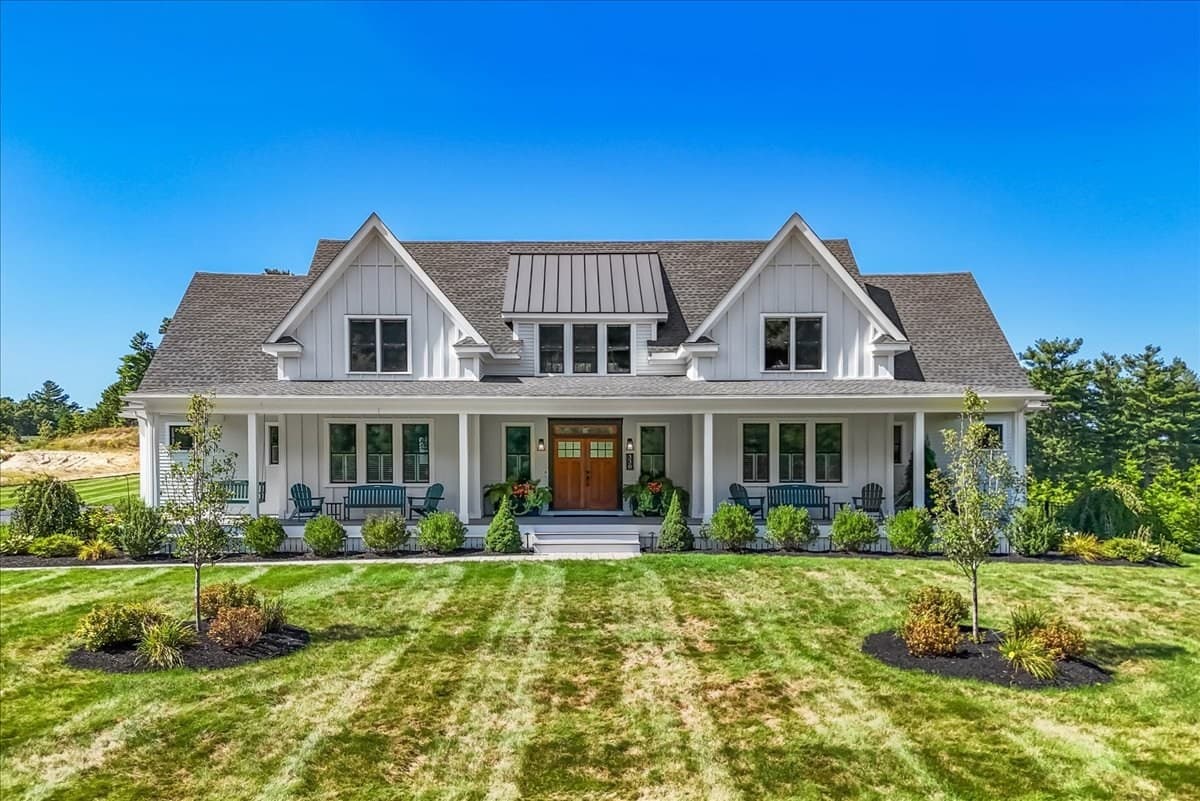 330 Country Club Way, Kingston MA 02364