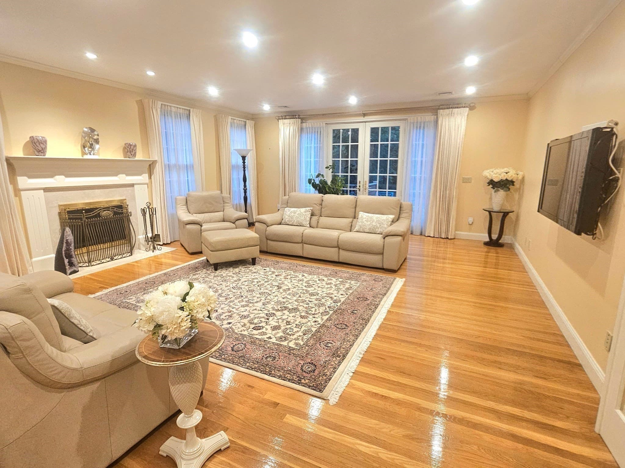 Single Family Residence at 17 Morningside Lane, Lincoln MA 01773, Lincoln, photo 9 of 31