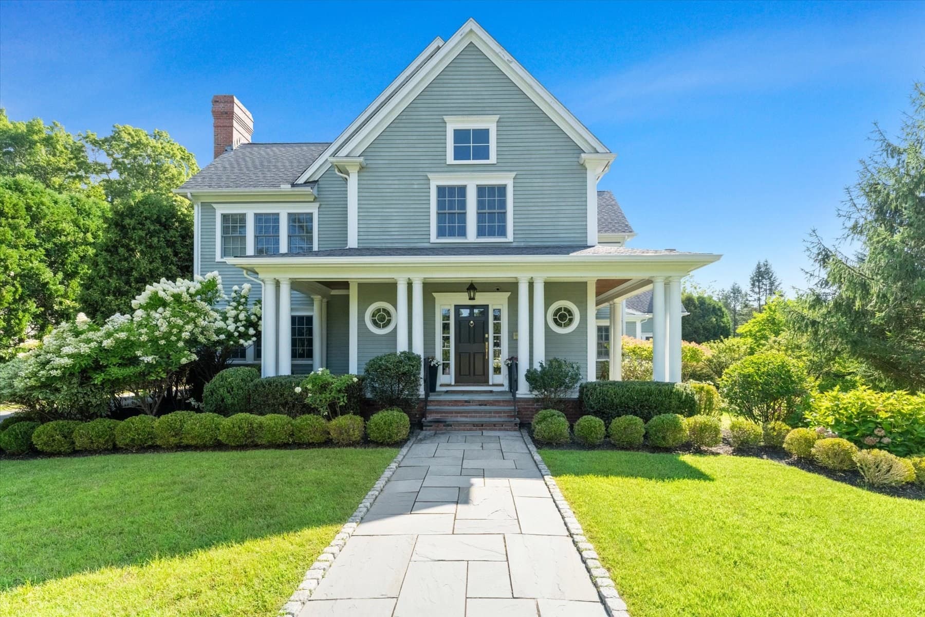 23 Stonefield Court, Needham MA 02492
